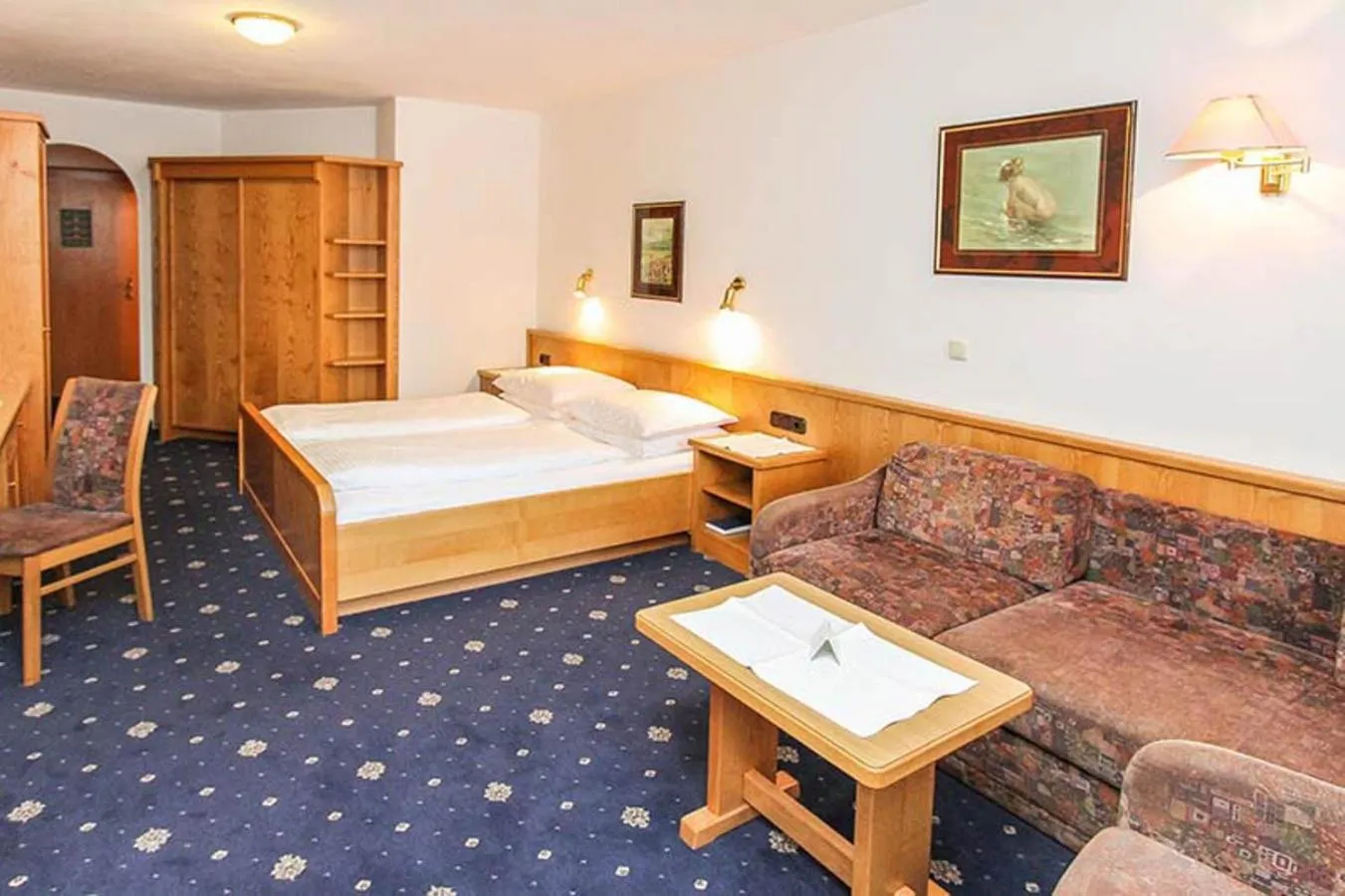 Bed in Gasthof Bad Hochmoos