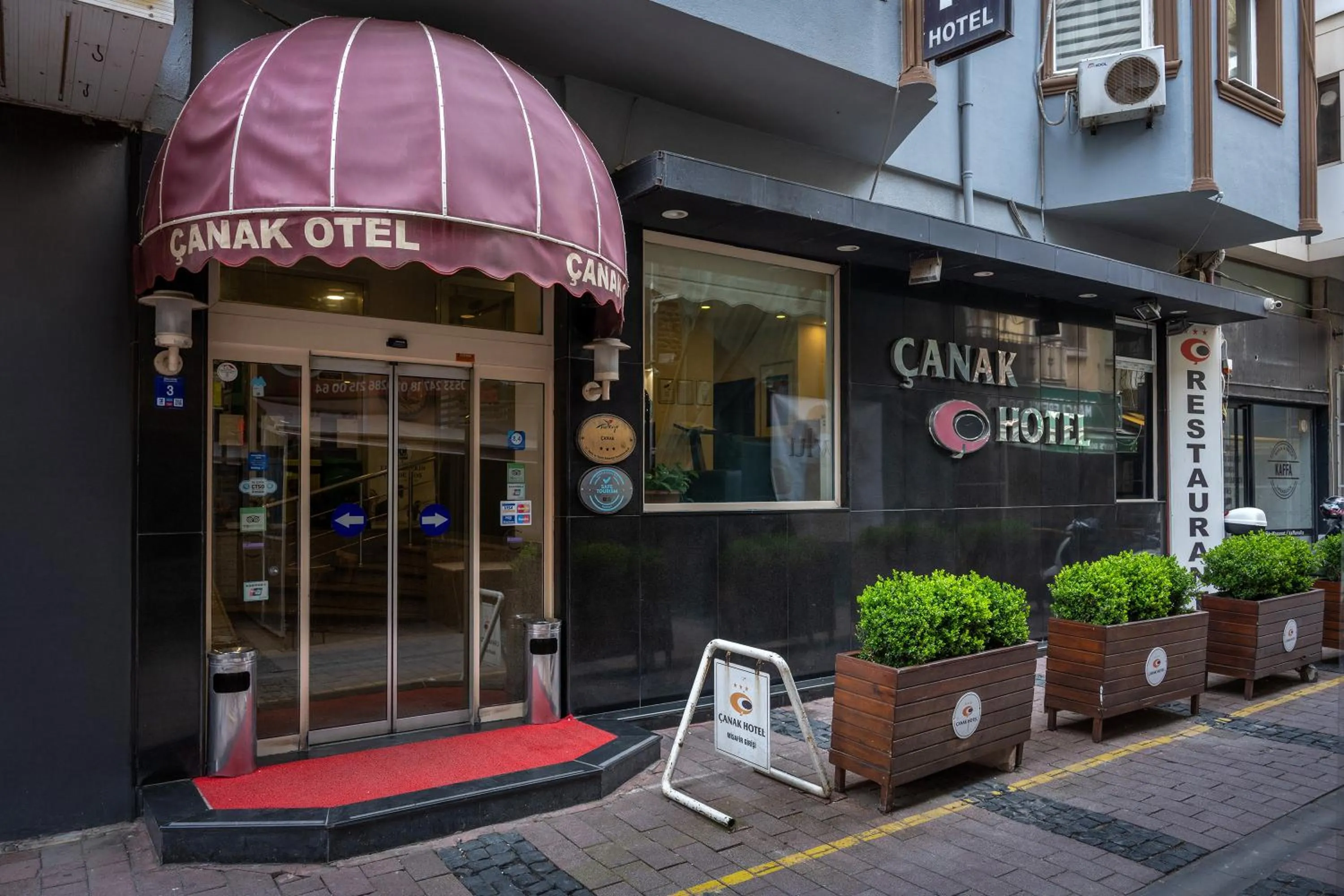 Property building in Çanak Hotel