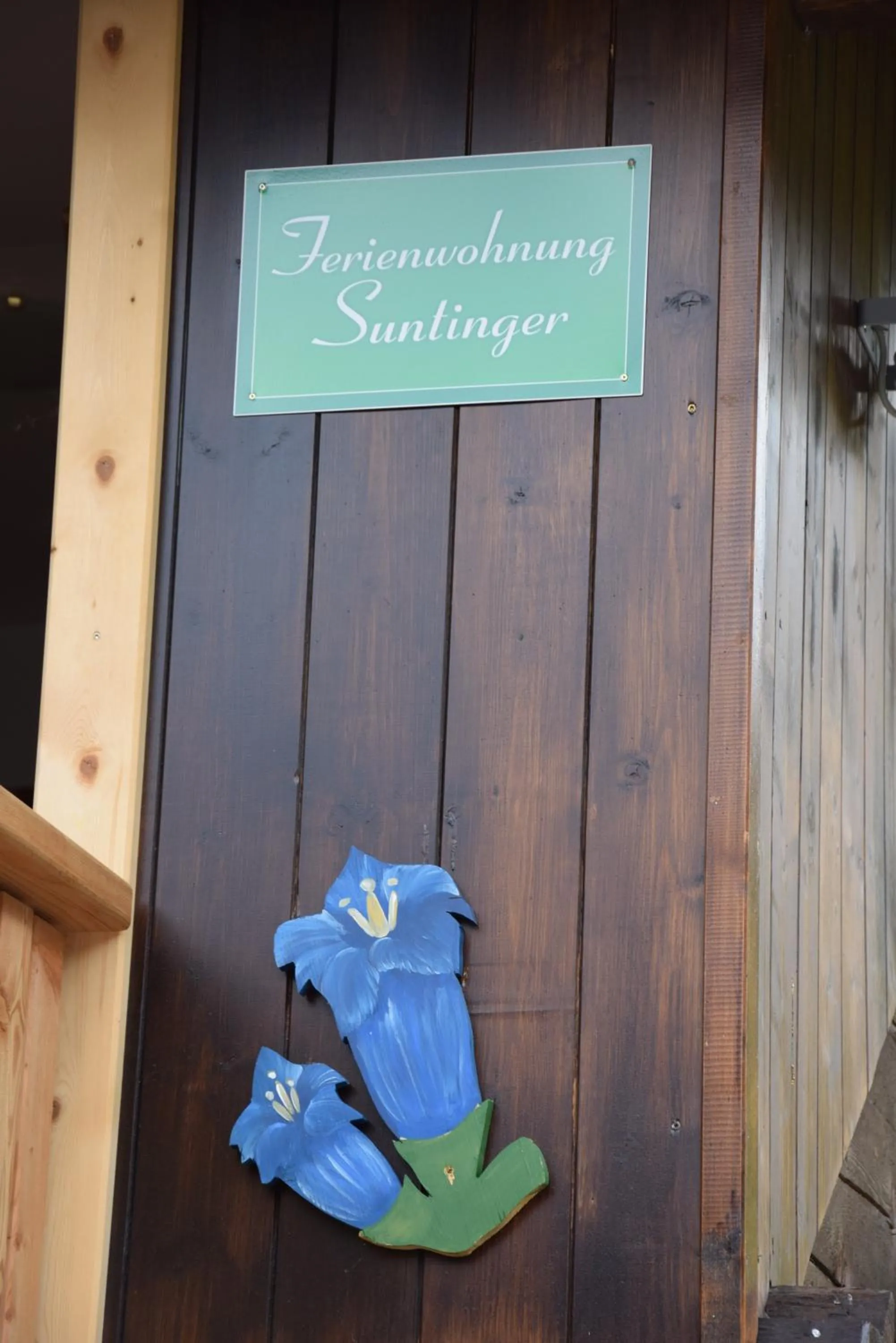 Property logo or sign in Ferienwohnung Suntinger