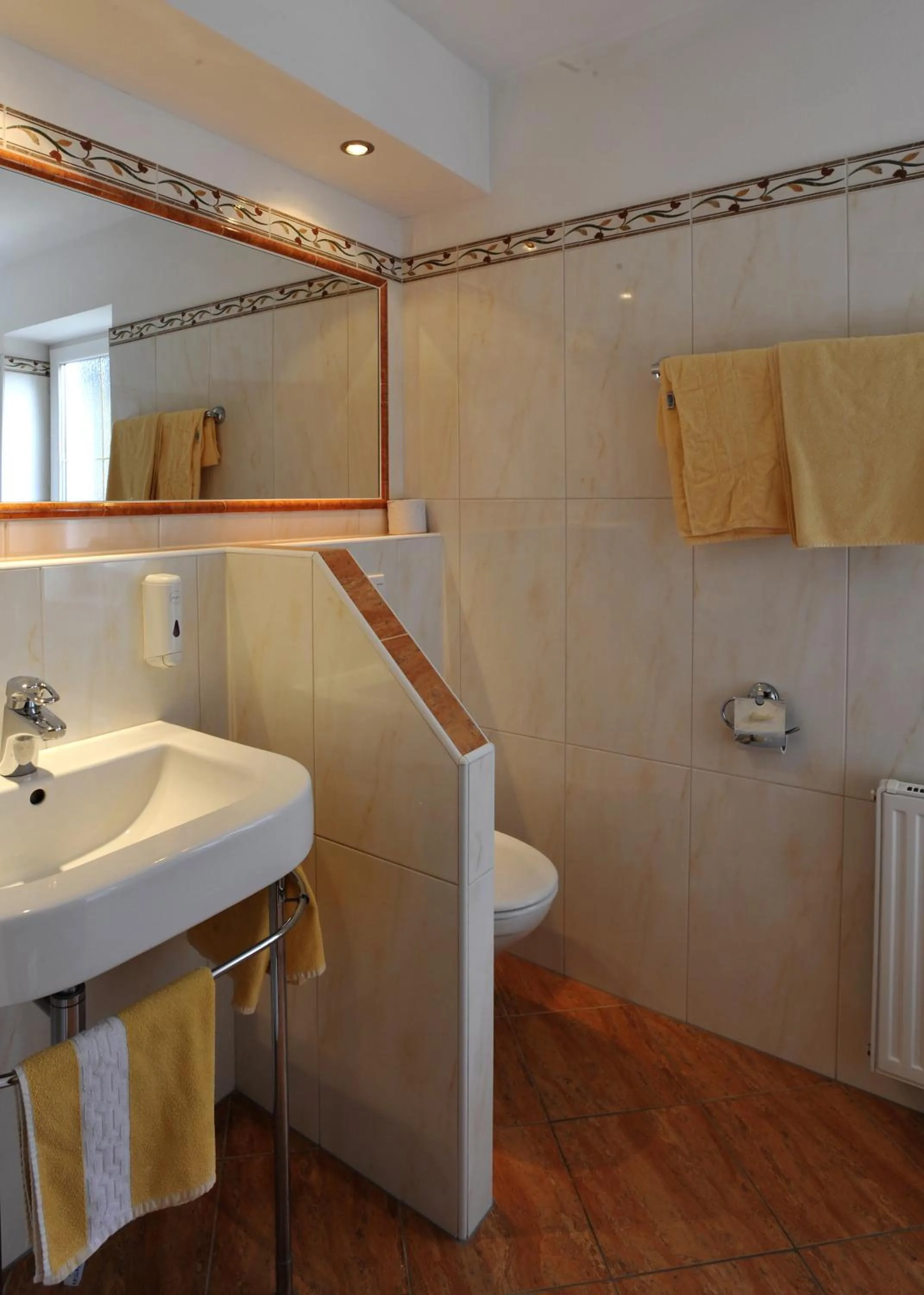 Bathroom in Hotel Post