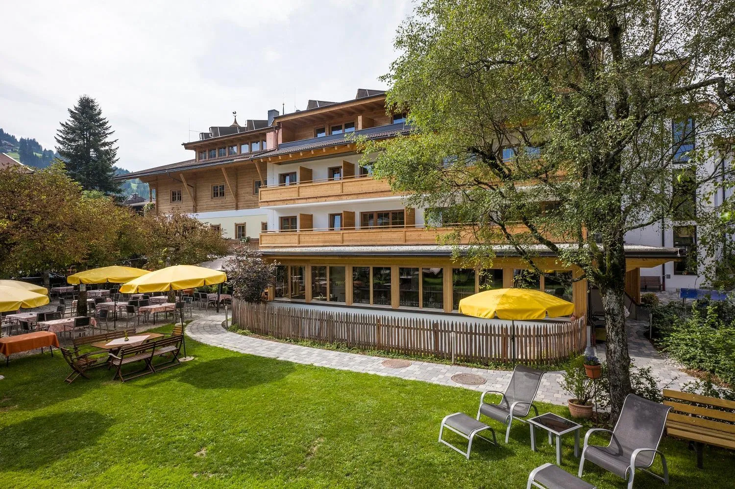 Property building in Hotel Post