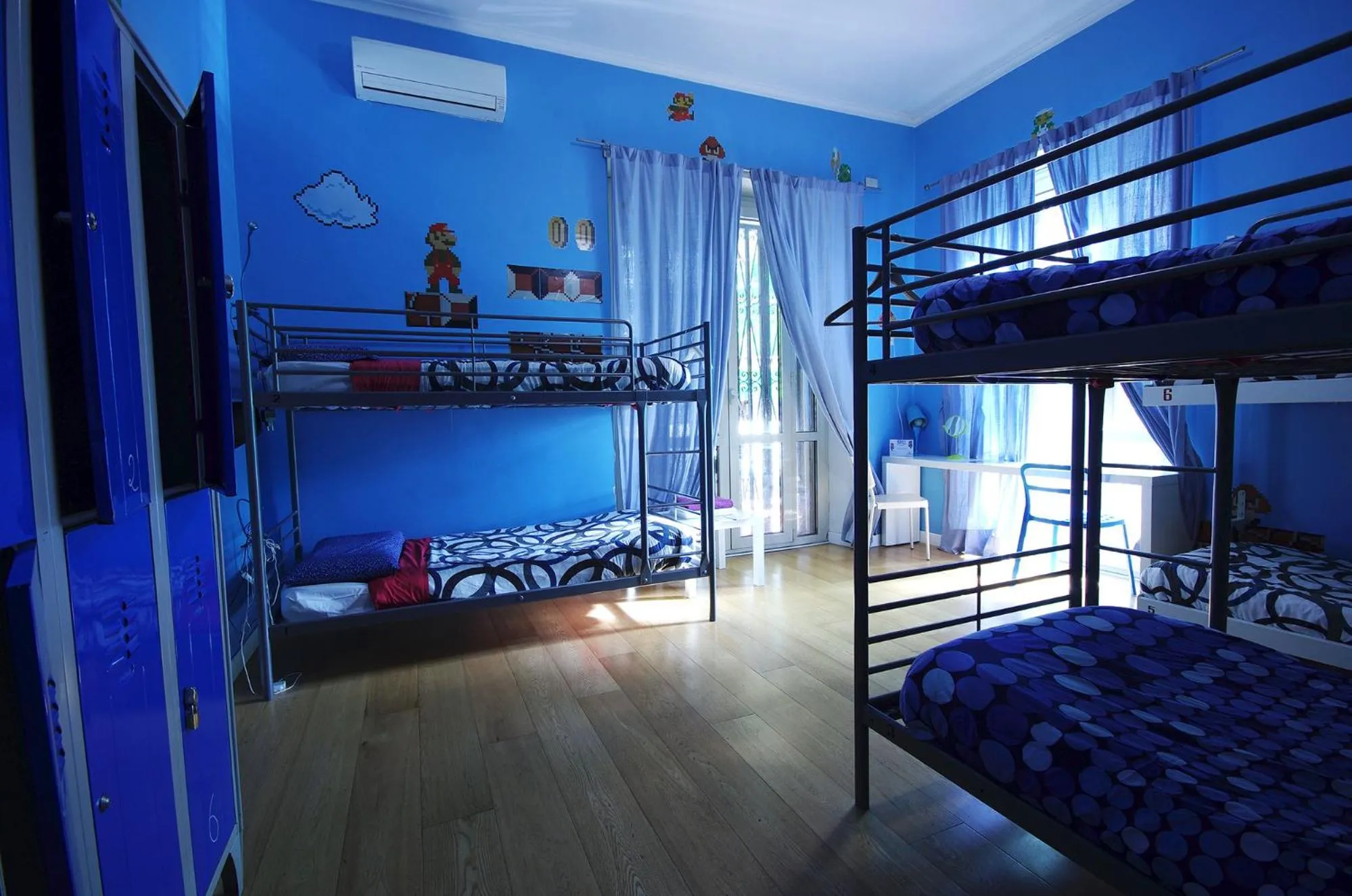 Bed in Comics Guesthouse Hostel