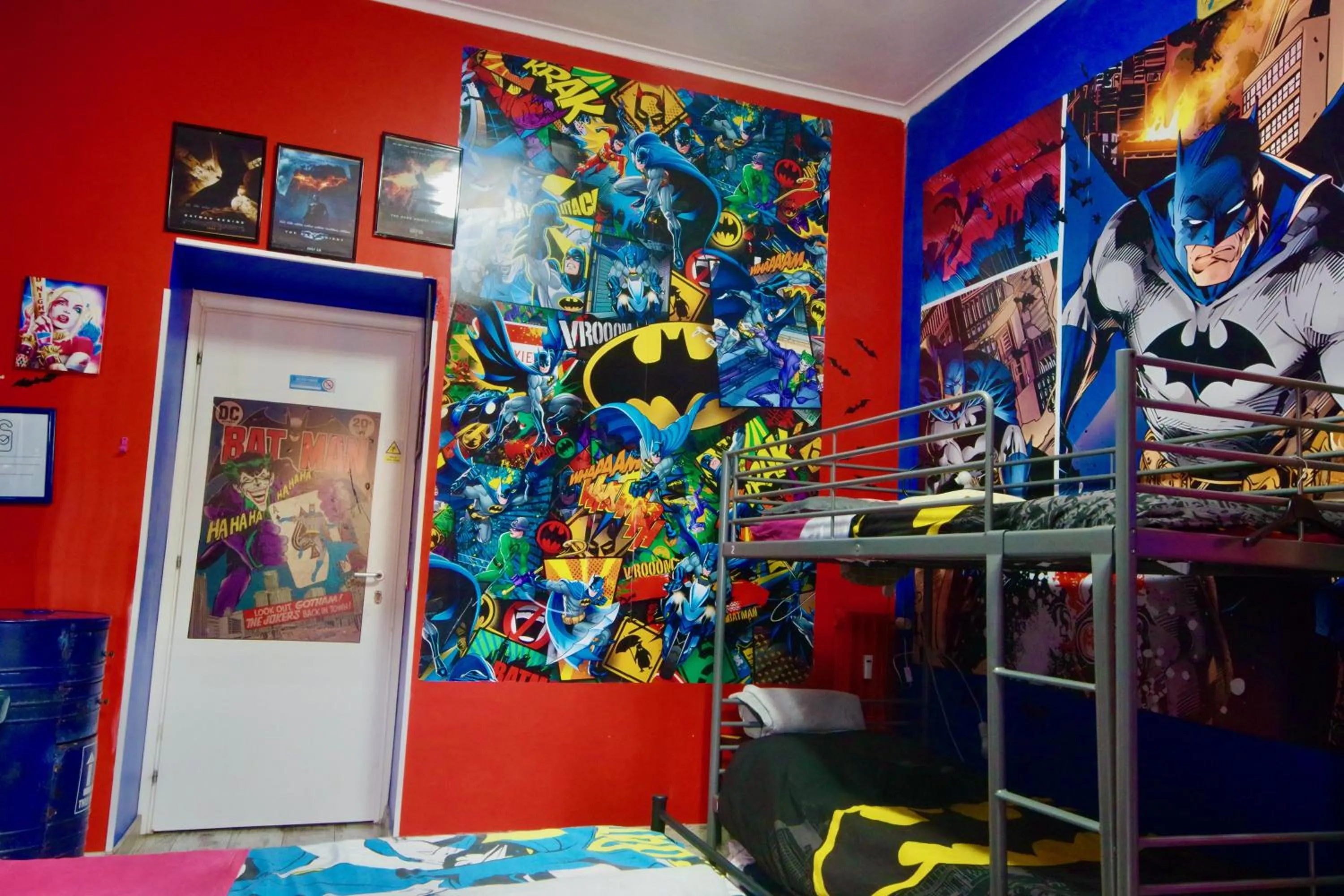 Bed in Comics Guesthouse Hostel