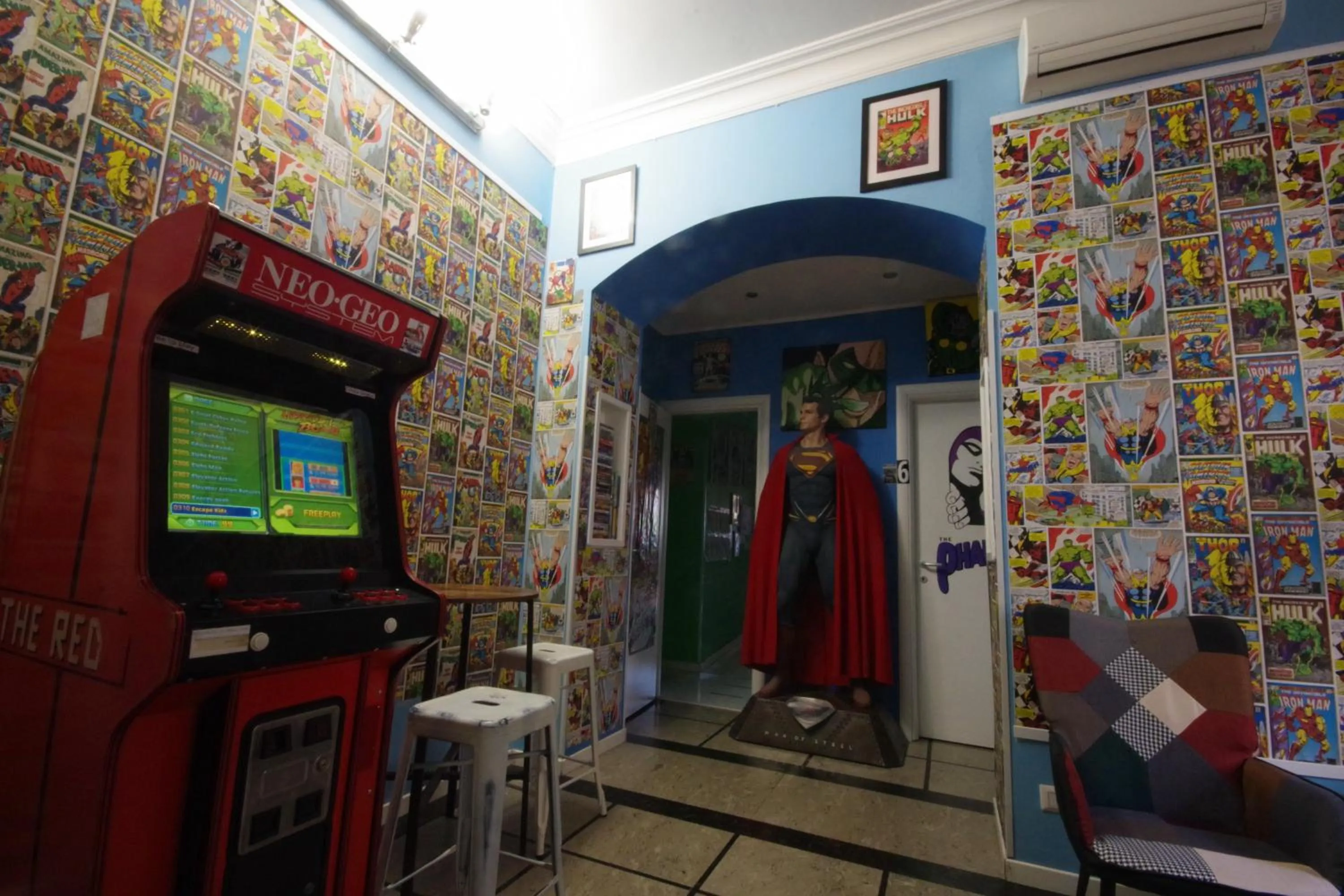 Comics Guesthouse Hostel