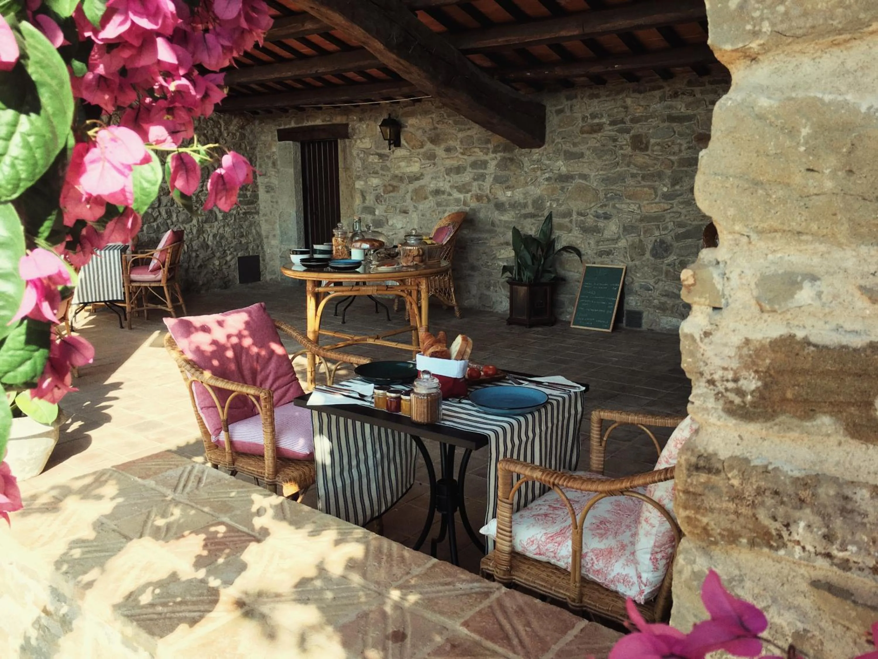 Property building in Masia Can Pou