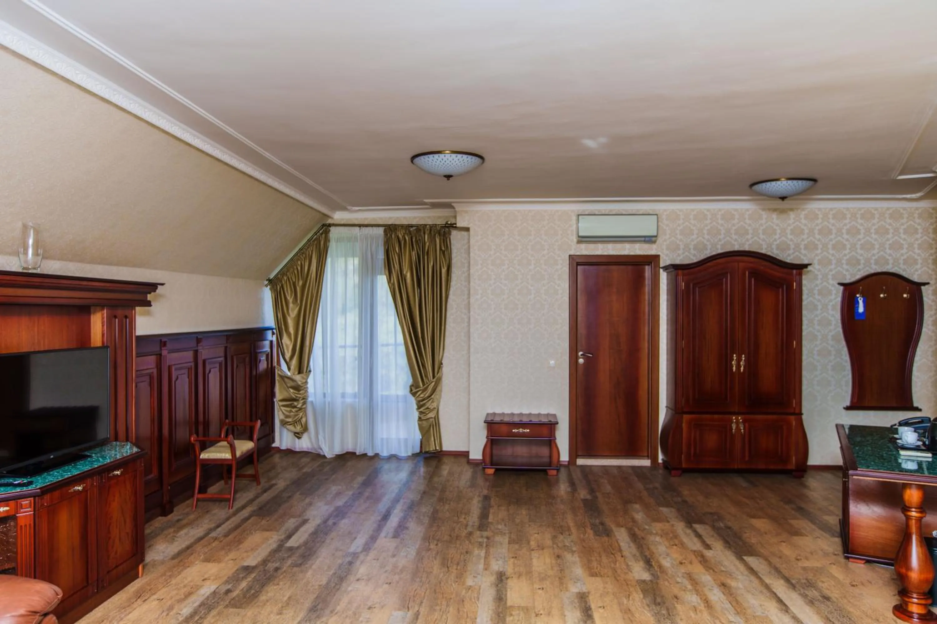 Aqua View SPA Boutique Hotel