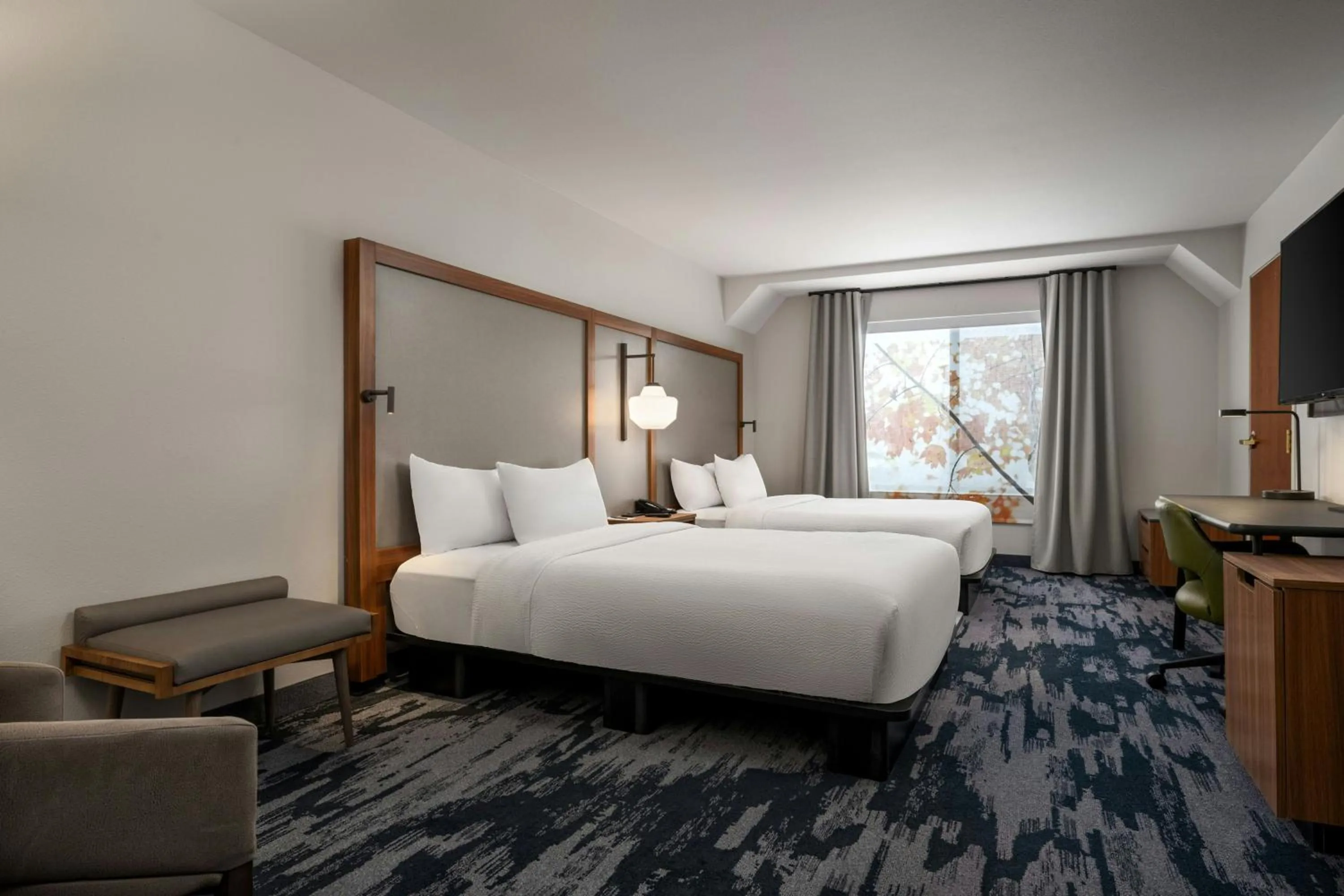 Photo of the whole room, Bed in Fairfield by Marriott Inn & Suites Helena North