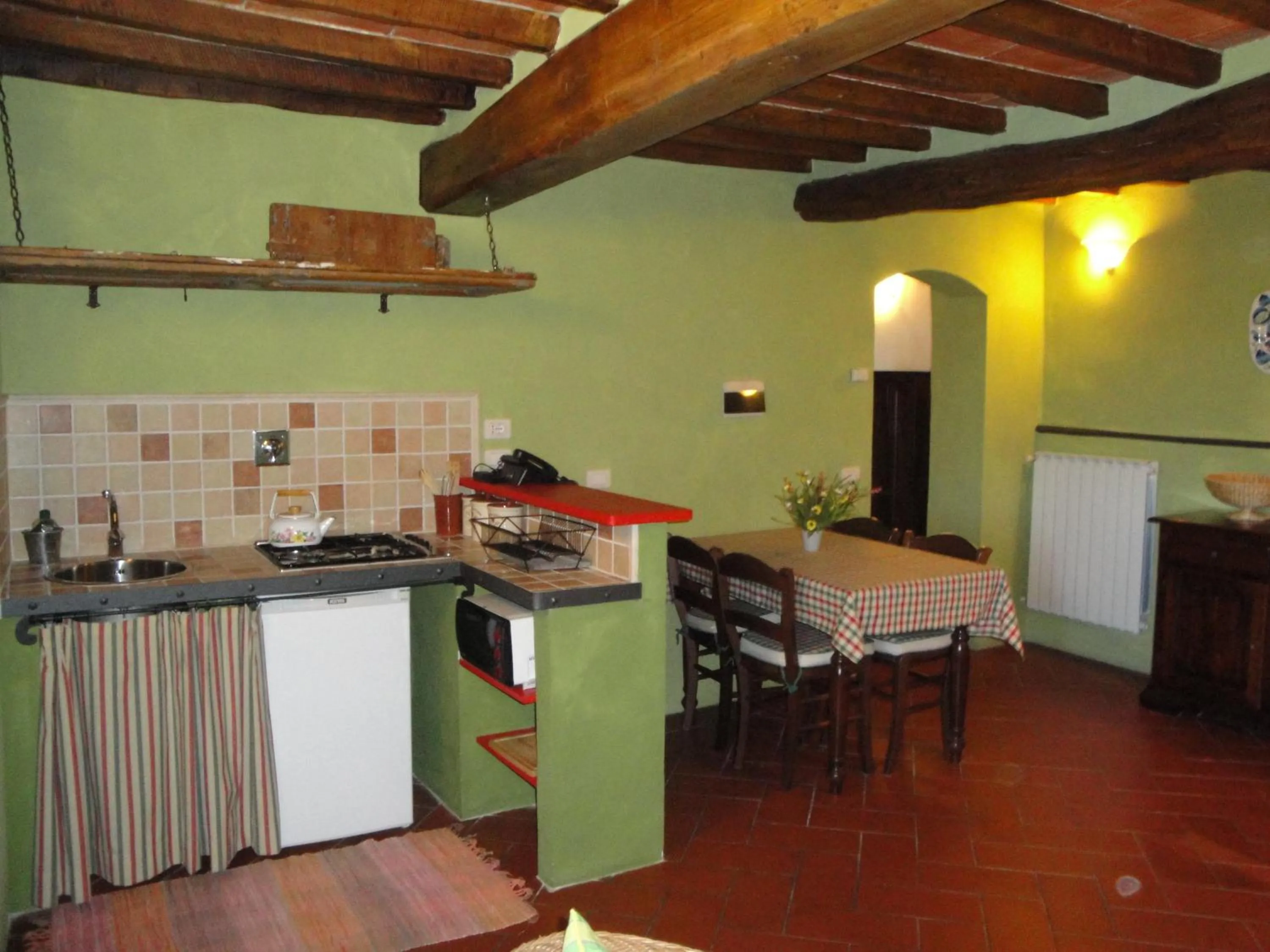 Kitchen or kitchenette in Florence Winery AgriResort - Fattoria Lavacchio