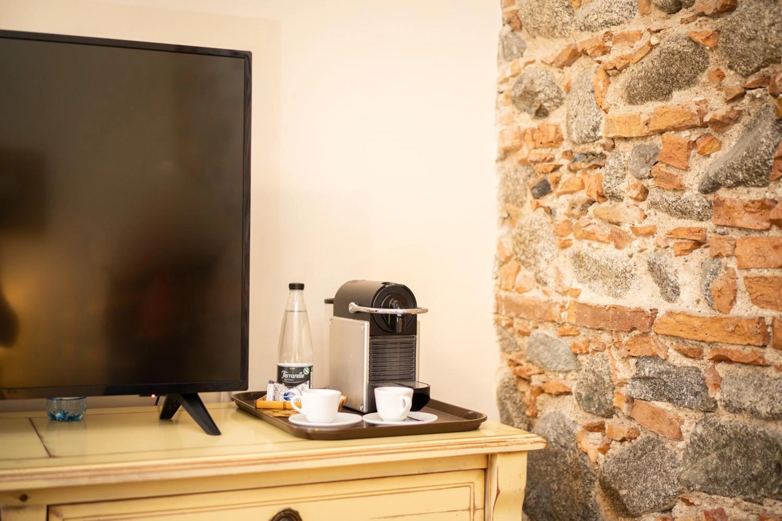 TV and multimedia in Tenuta Ciminata Greco