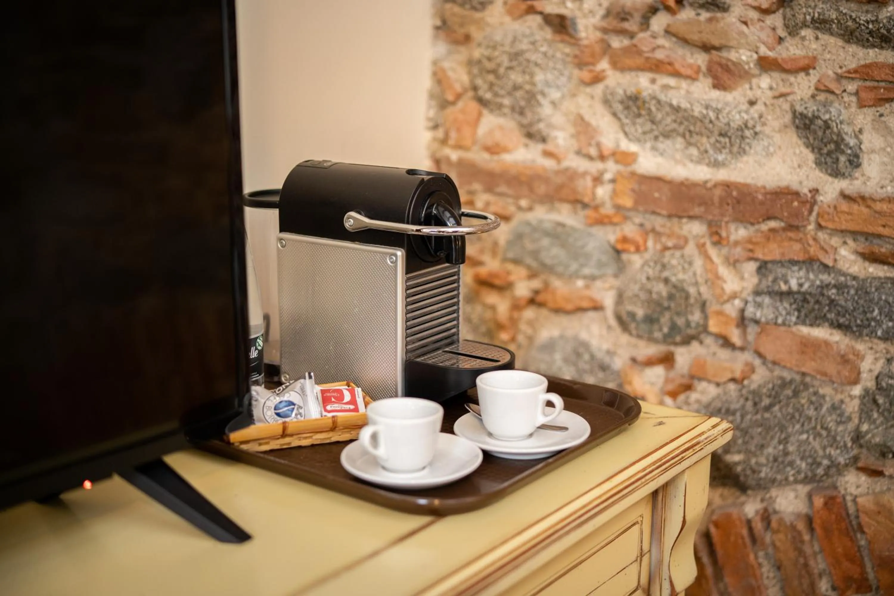 Food and drinks in Tenuta Ciminata Greco