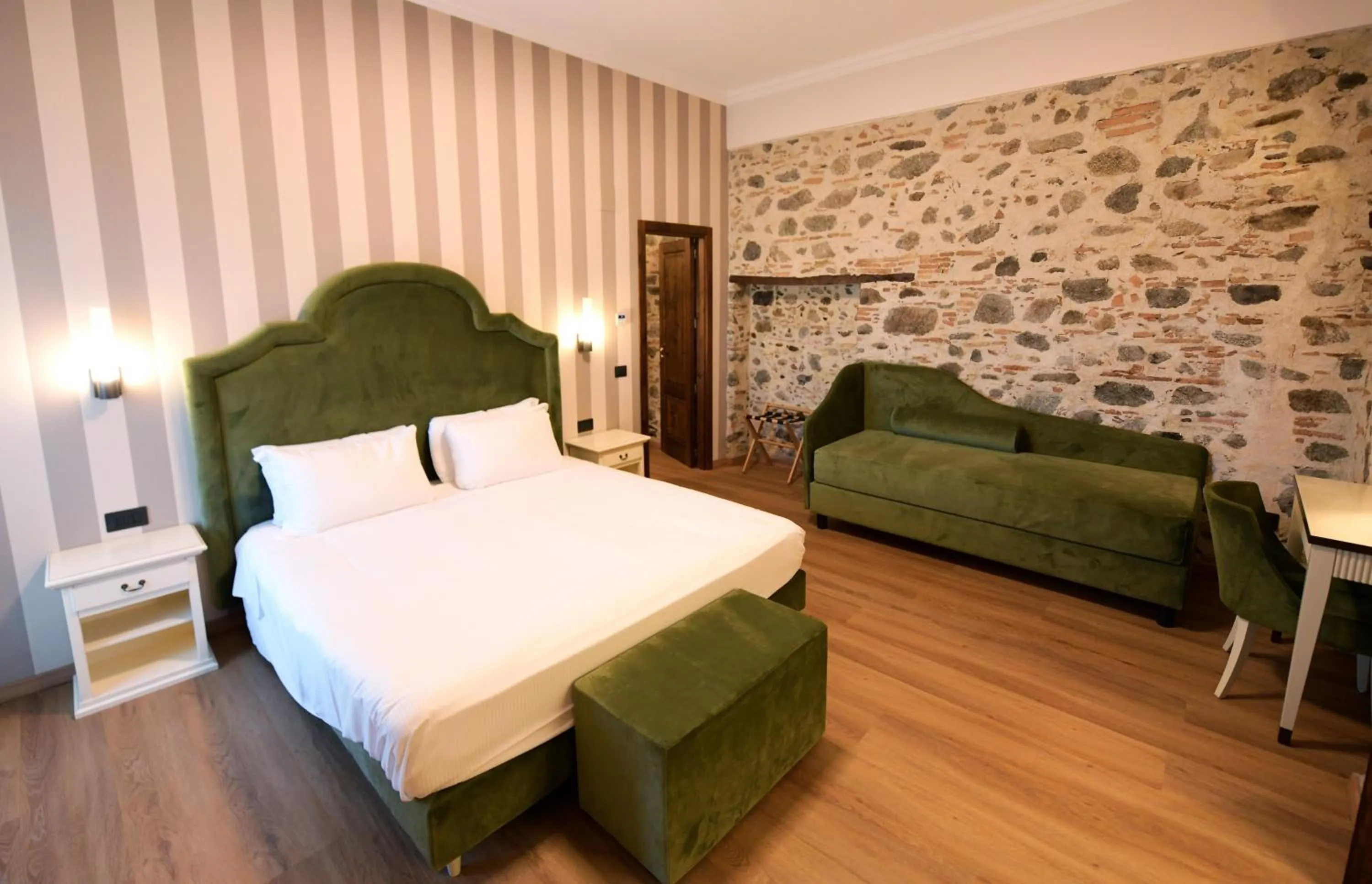 Bedroom, Bed in Tenuta Ciminata Greco