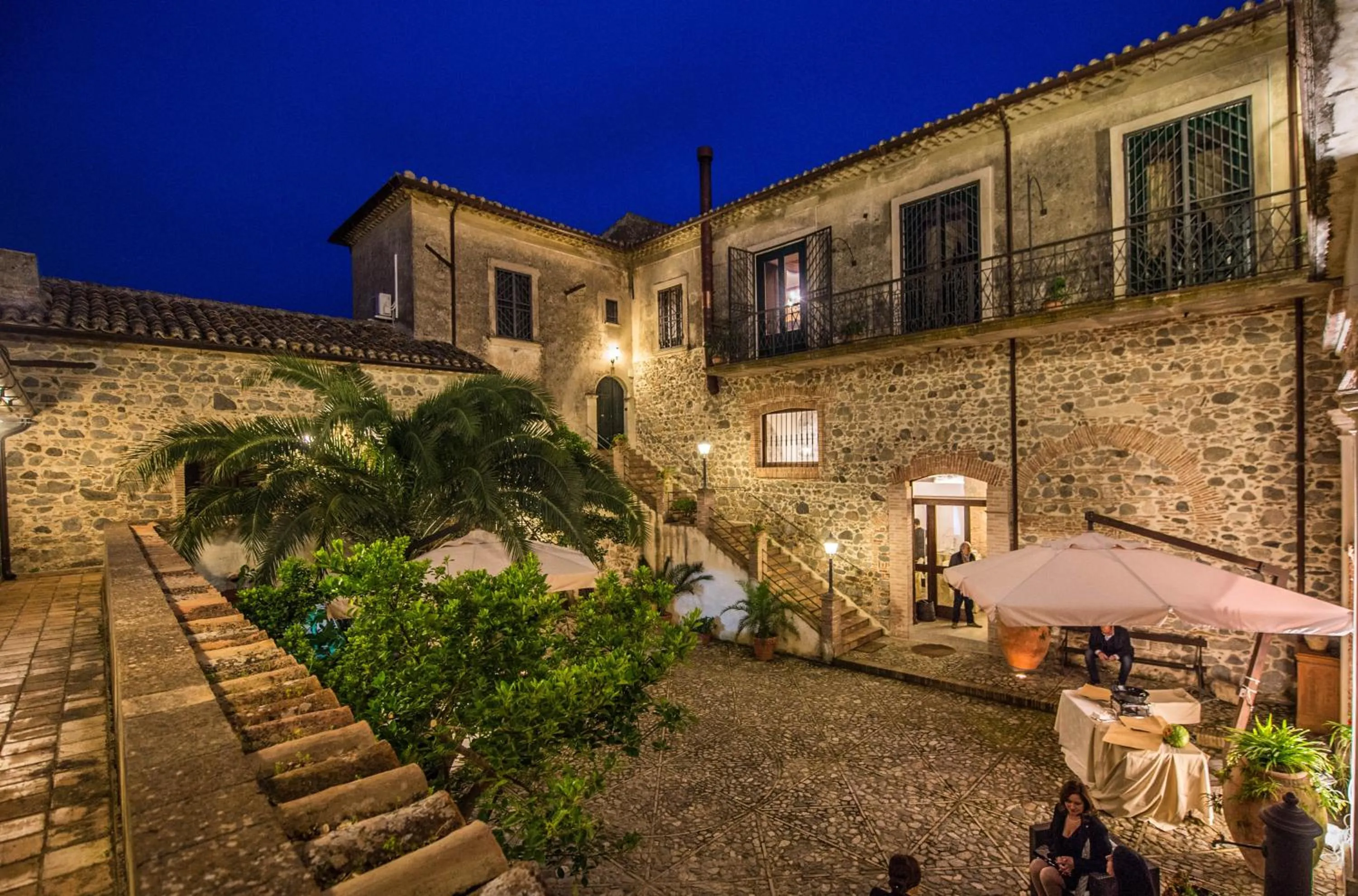 Facade/entrance in Tenuta Ciminata Greco