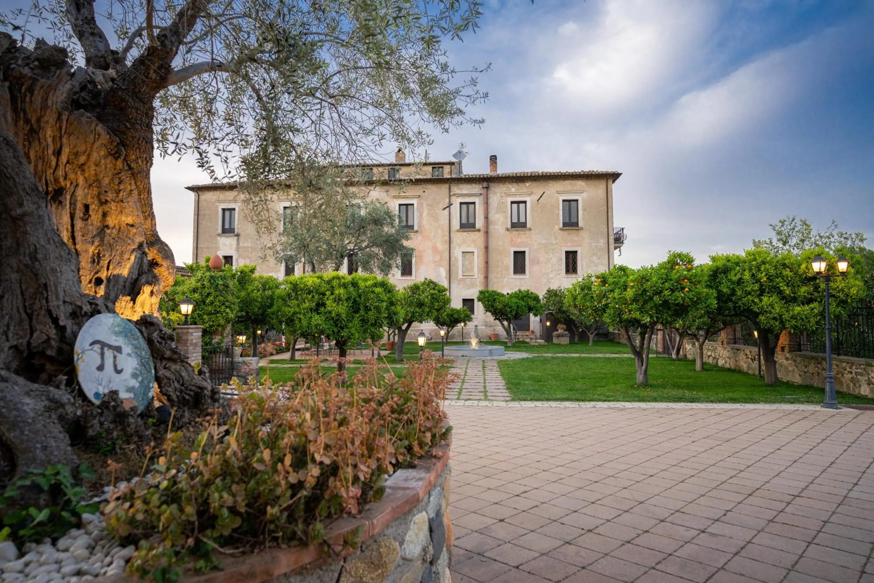 Property building in Tenuta Ciminata Greco