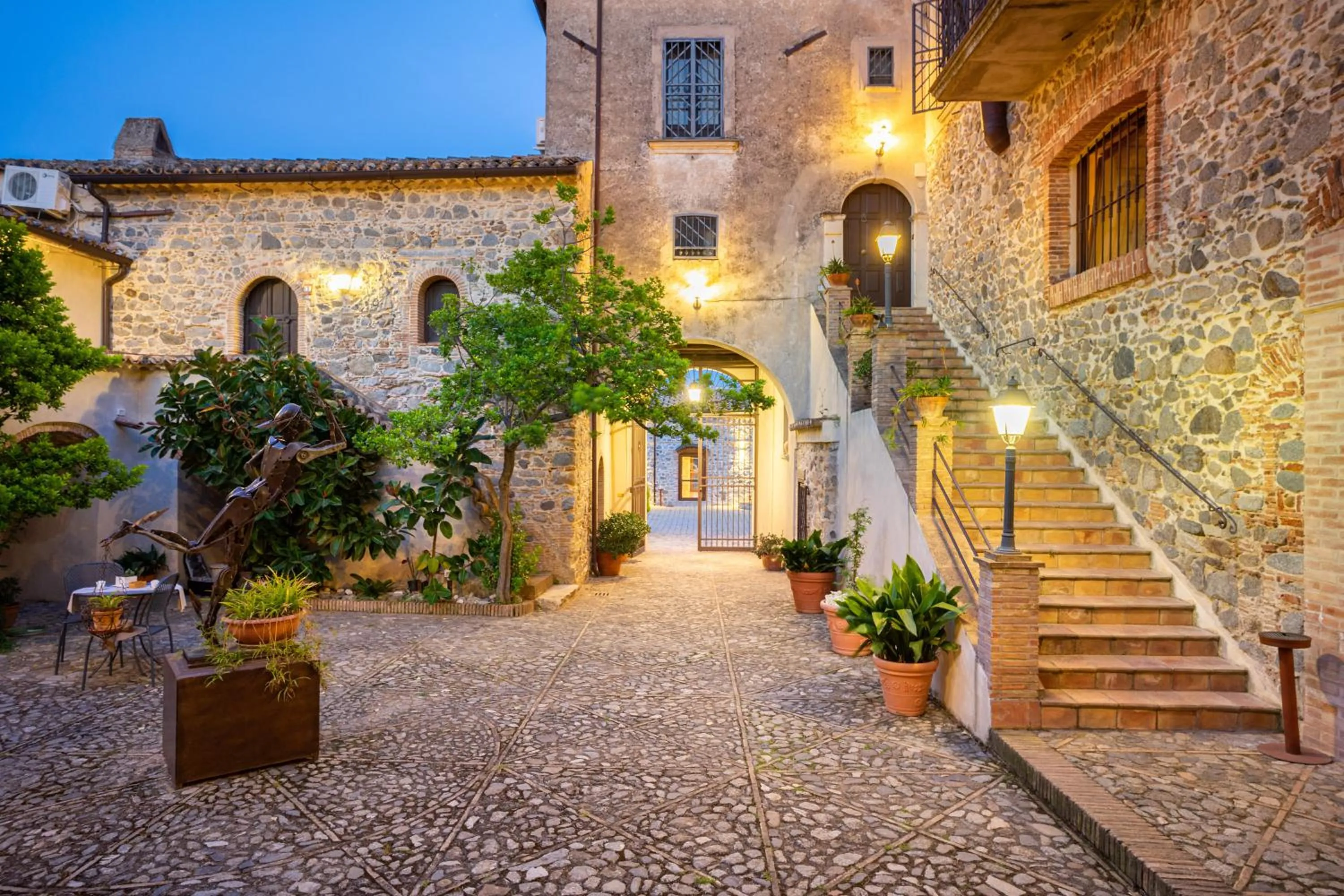 Inner courtyard view in Tenuta Ciminata Greco