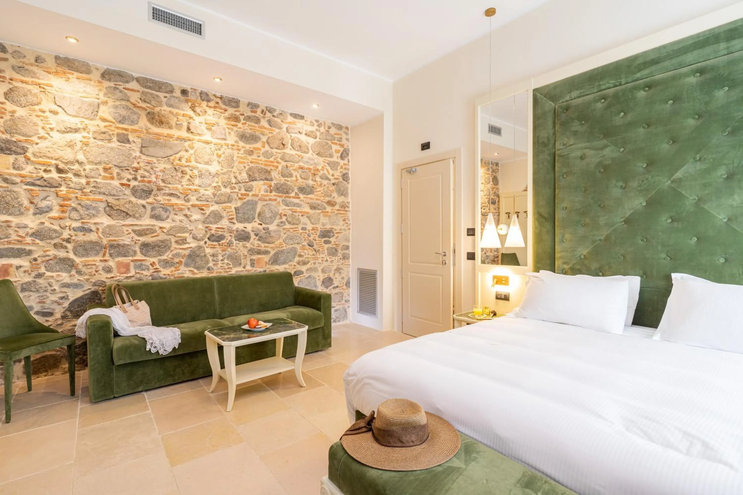 Bedroom, Bed in Tenuta Ciminata Greco