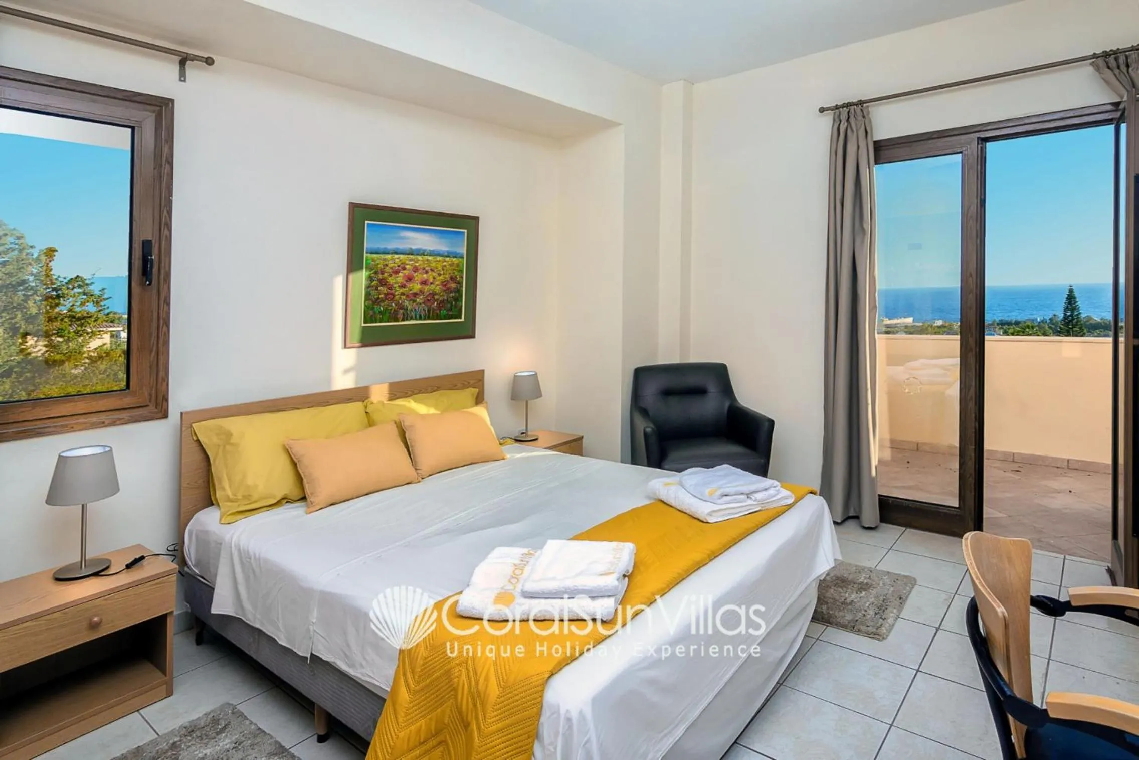 Bed in Wonderful quiet area, Completely Privacy, Large Private Pool, Colourful Garden