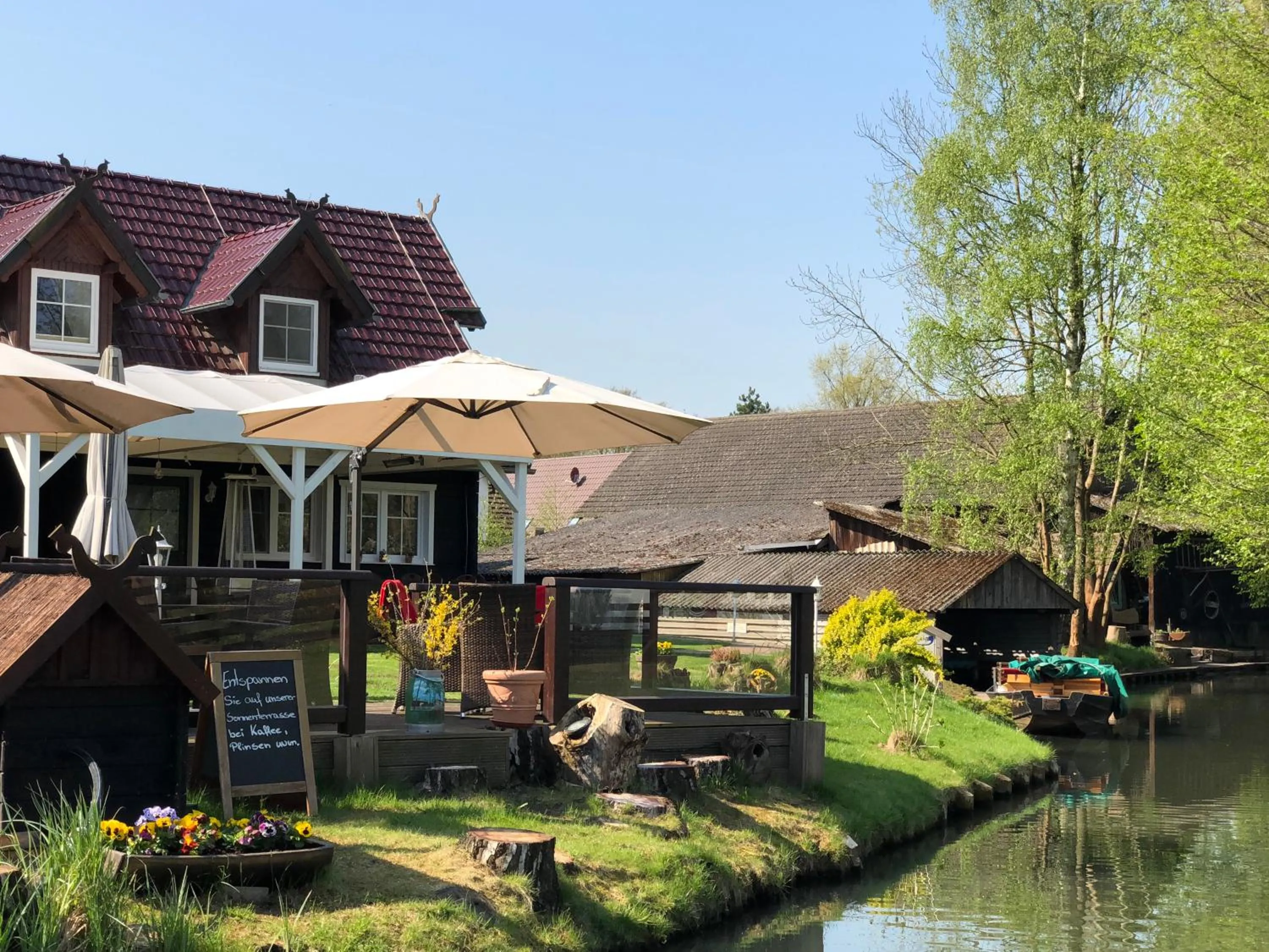 Inner courtyard view in Zum Schlangenkönig