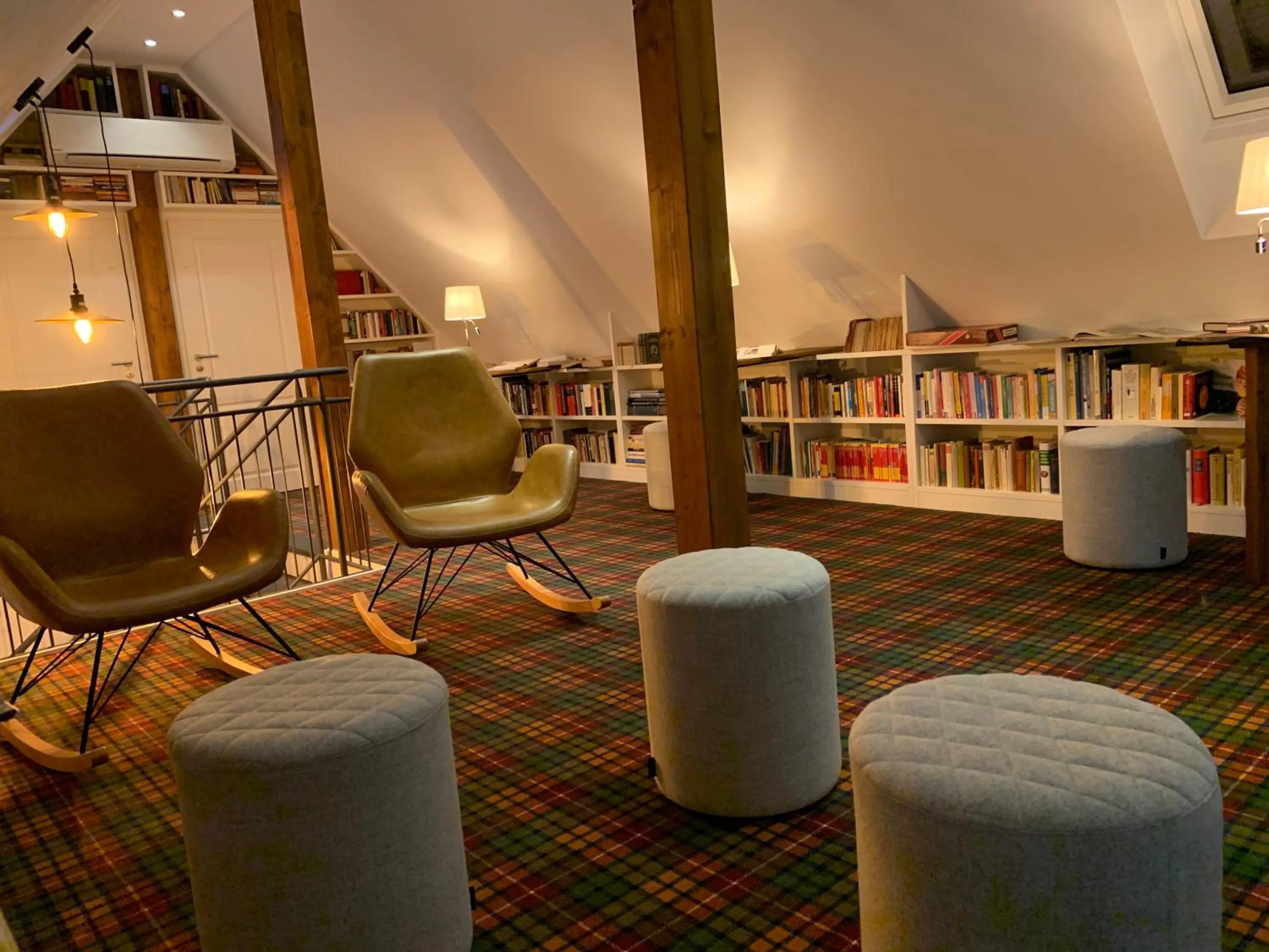 Library in Zum Schlangenkönig