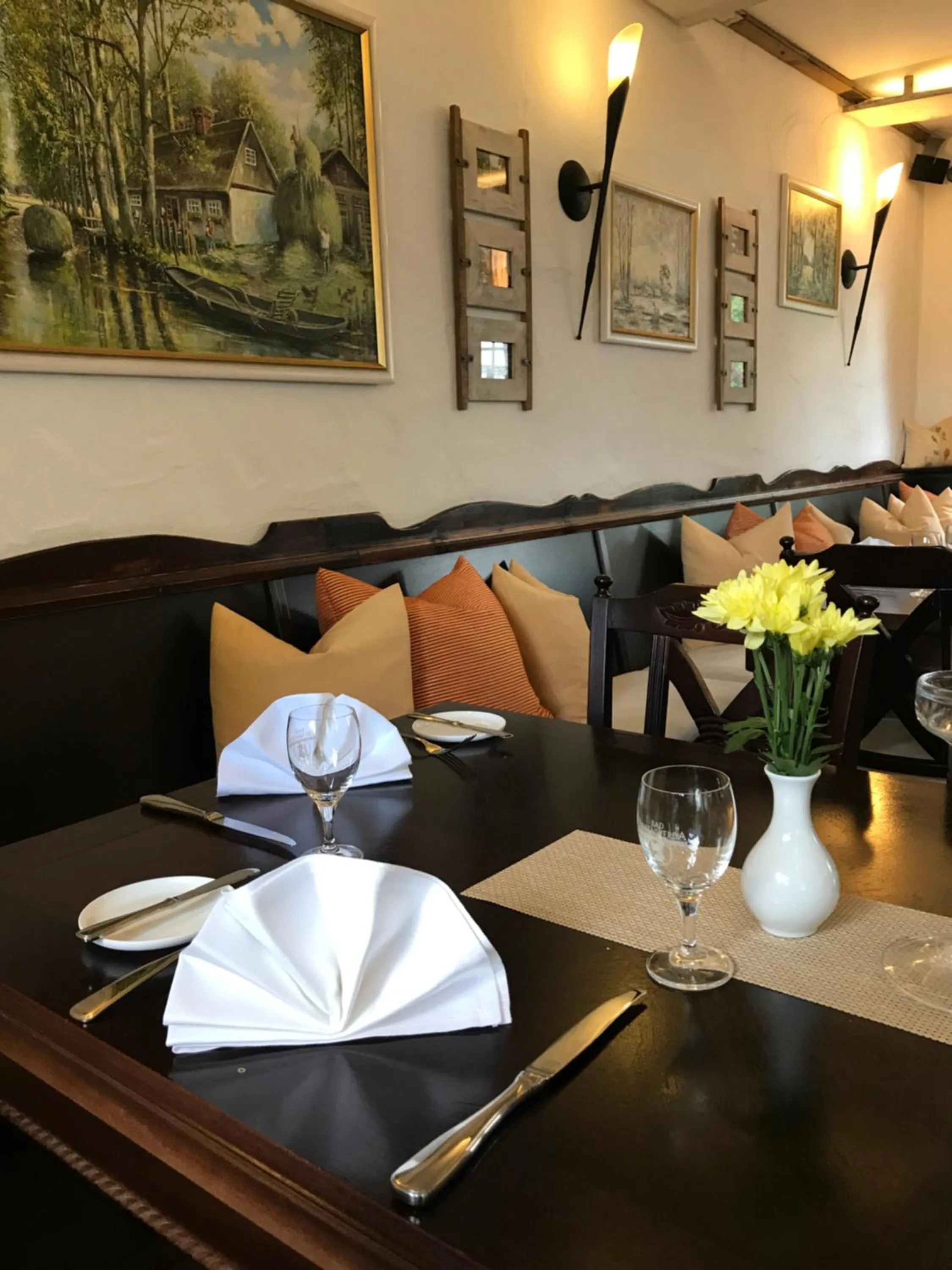 Restaurant/places to eat in Zum Schlangenkönig