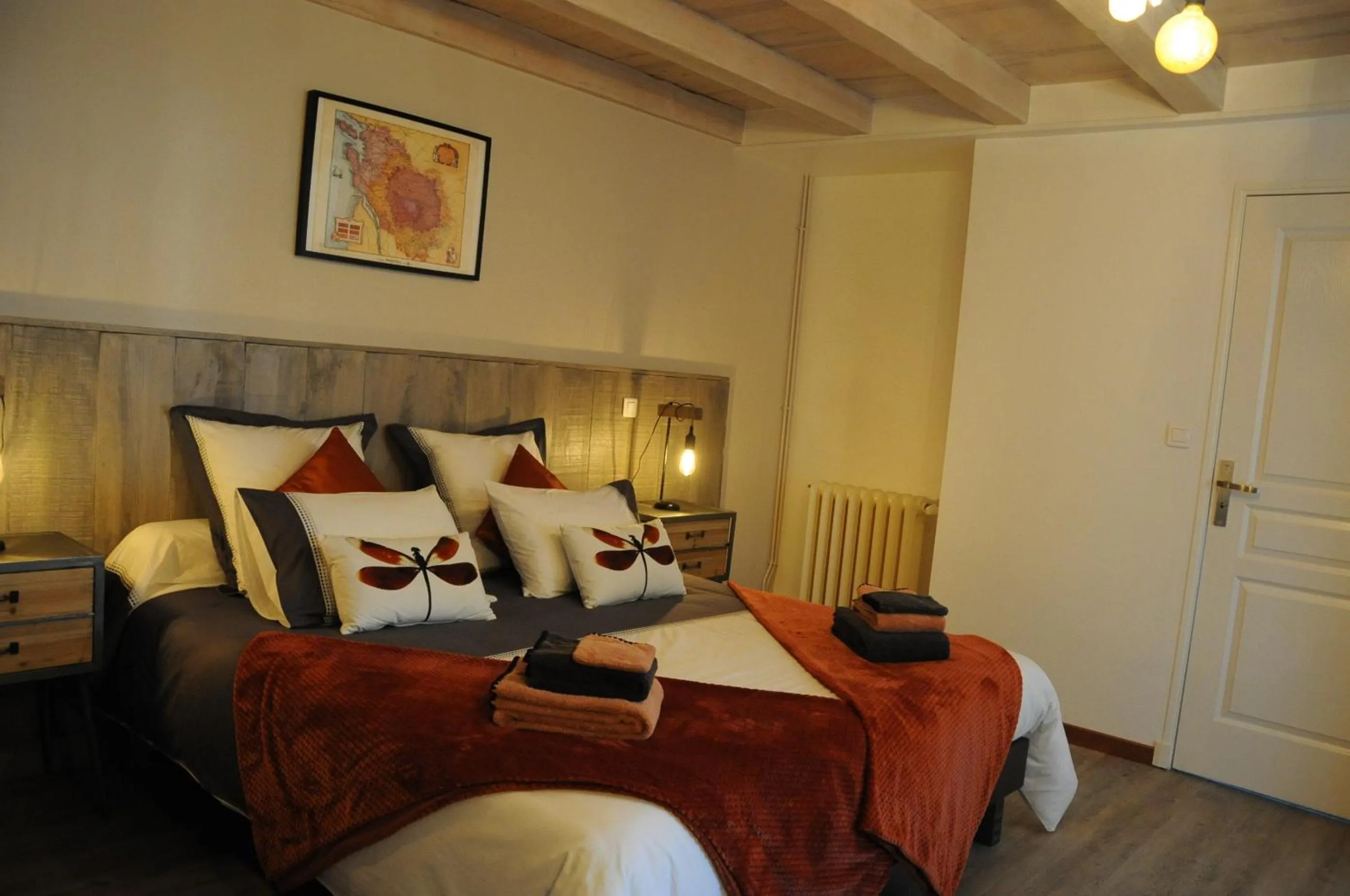 Bed in Le Nid de Sigogne