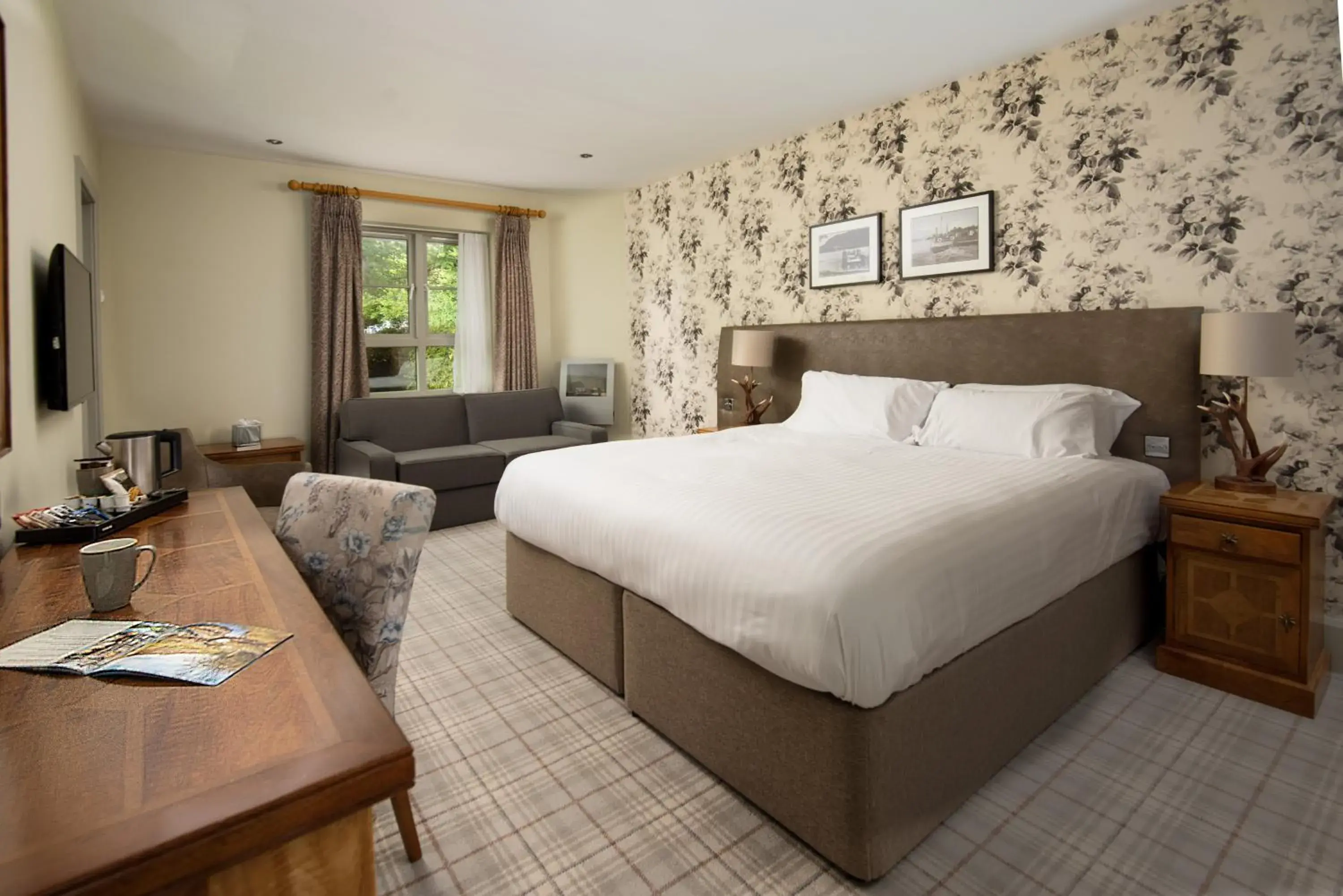 Superior Family Room - single occupancy in The Swallow Falls Inn - The Inn Collection Group Superior Family Room - single occupancy in The Swallow Falls Inn - The Inn Collection Group