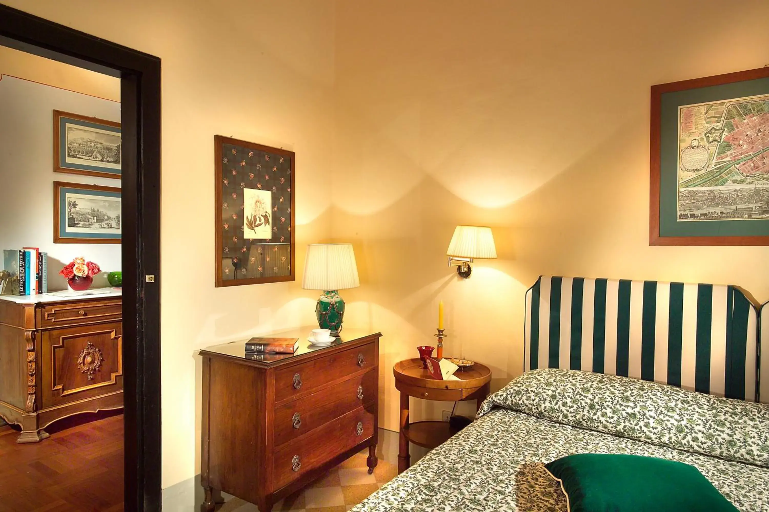 Classic Double or Twin Room in Residenza Johanna I Classic Double or Twin Room in Residenza Johanna I