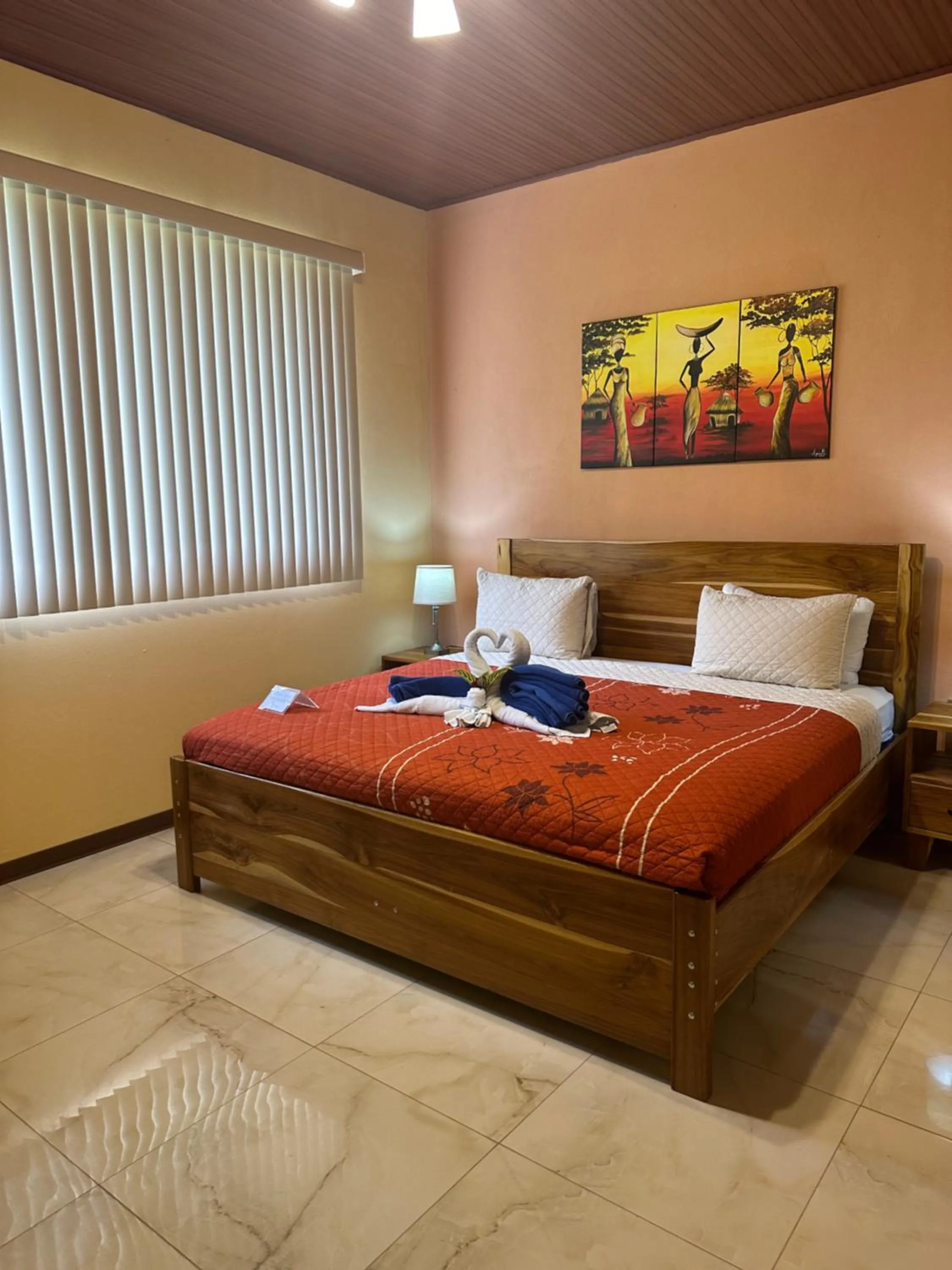 Bed in Jacamar Corcovado Drake Bay