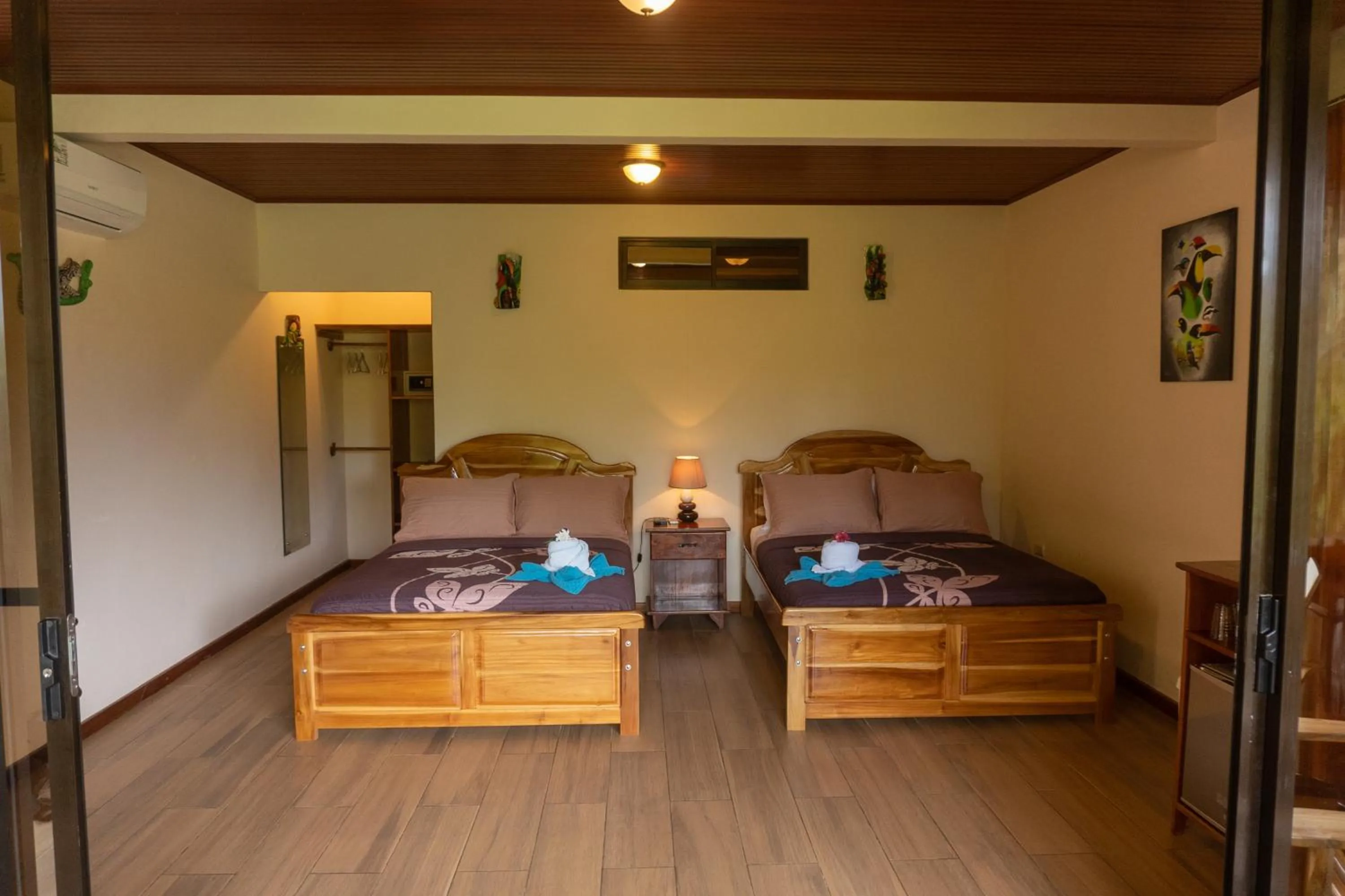 Bed in Jacamar Corcovado Drake Bay