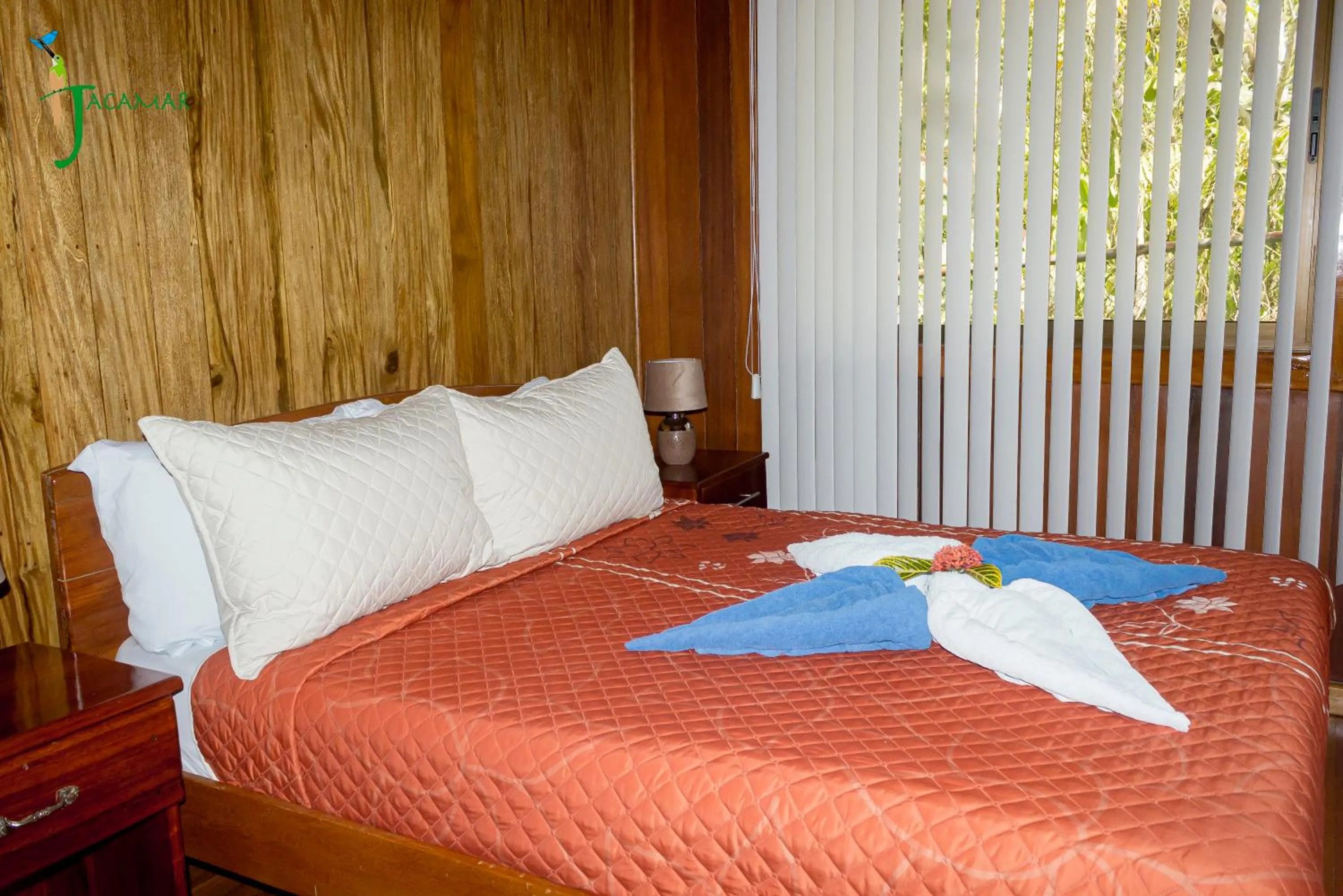Bed in Jacamar Corcovado Drake Bay