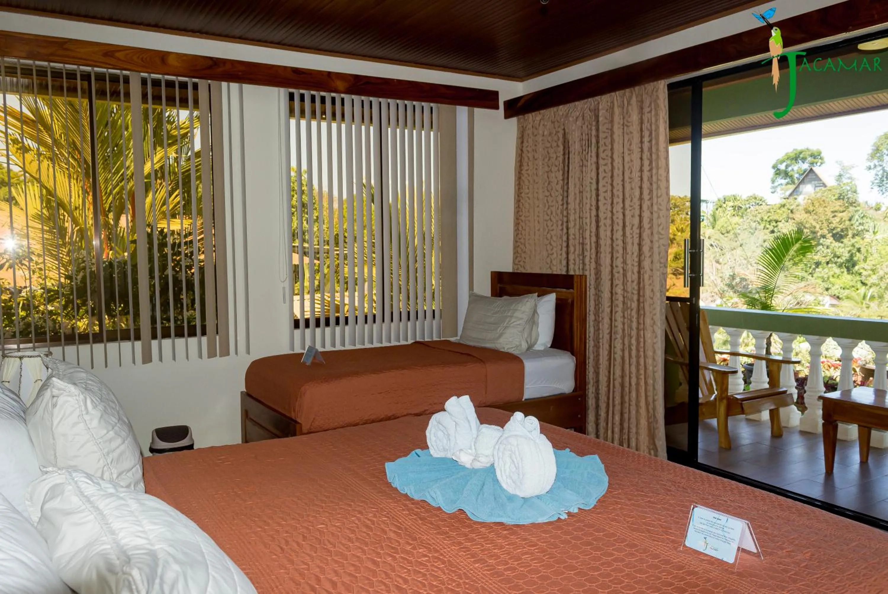 Bed in Jacamar Corcovado Drake Bay