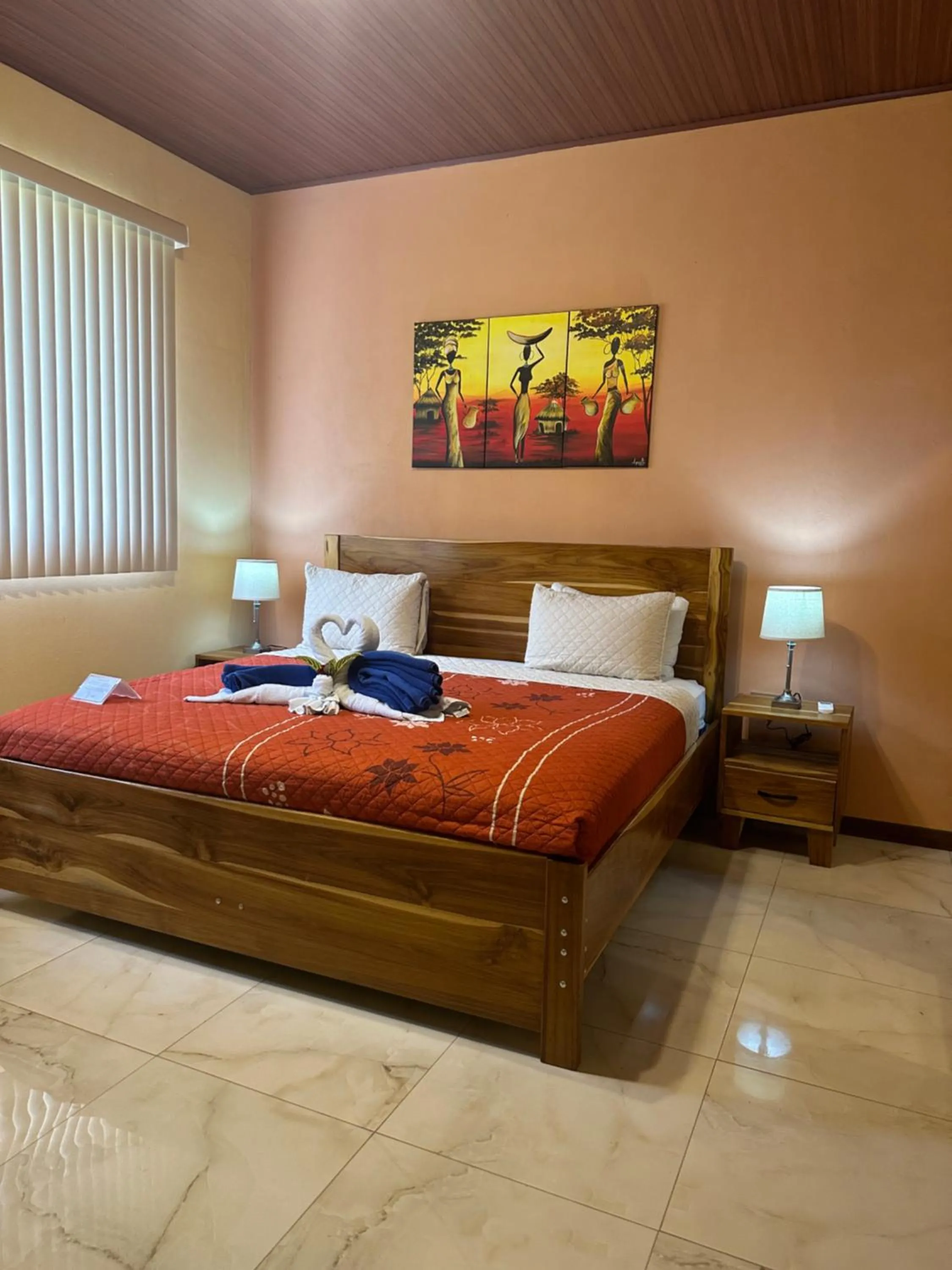 Bed in Jacamar Corcovado Drake Bay