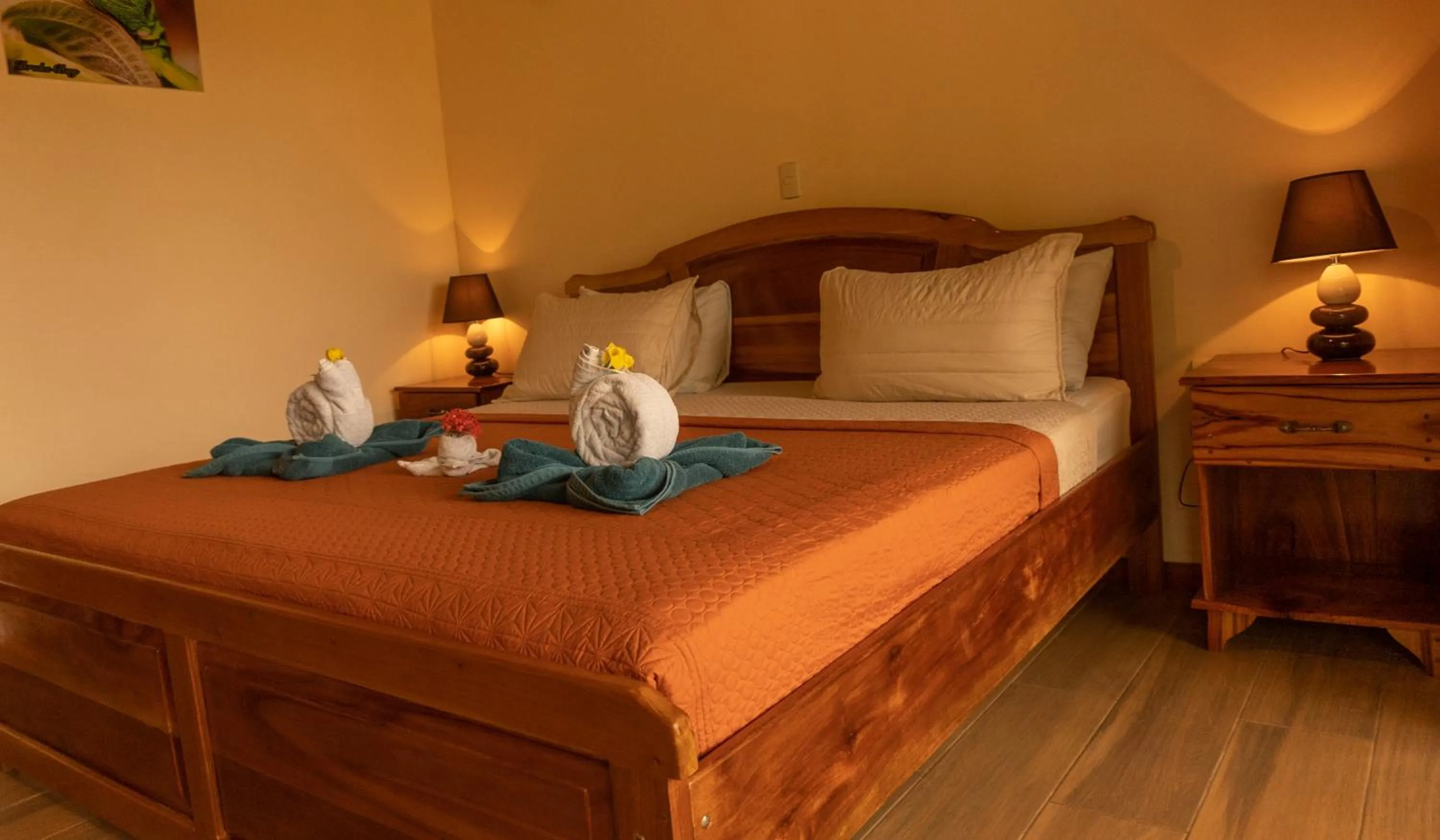 Bed in Jacamar Corcovado Drake Bay