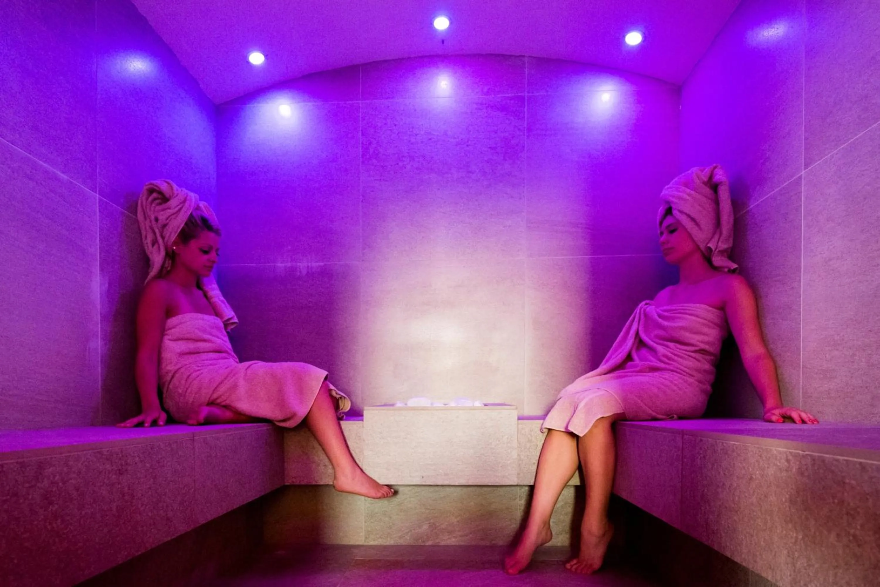 Swimming pool in Palazzo Loup Hotel