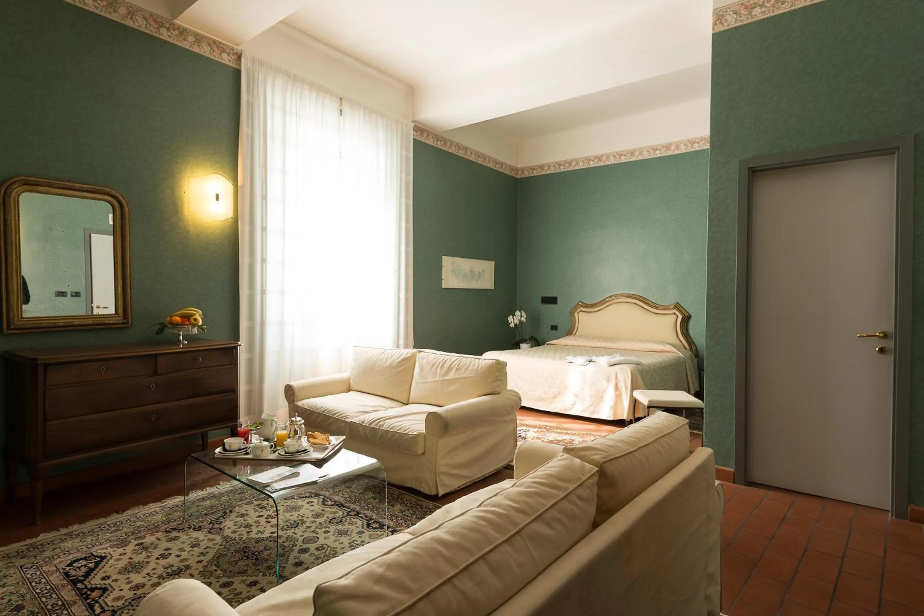 Photo of the whole room in Palazzo Loup Hotel