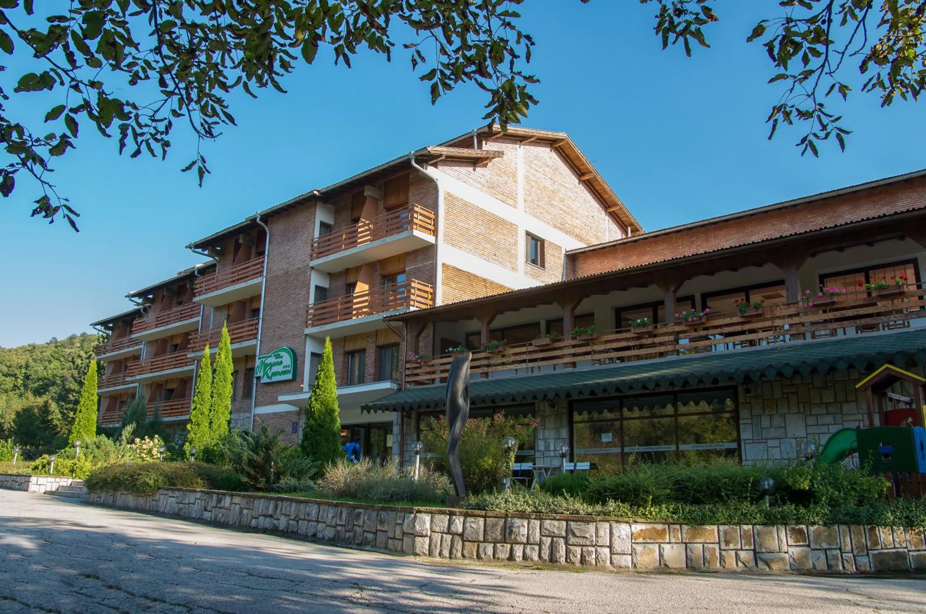 Tourist center Momina Krepost