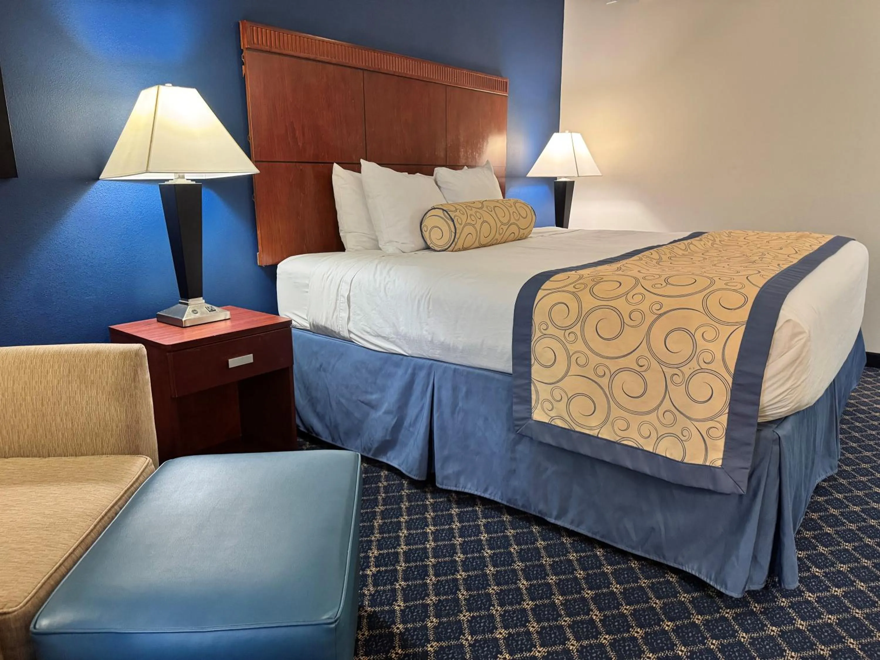 Bedroom, Bed in Baymont by Wyndham McComb