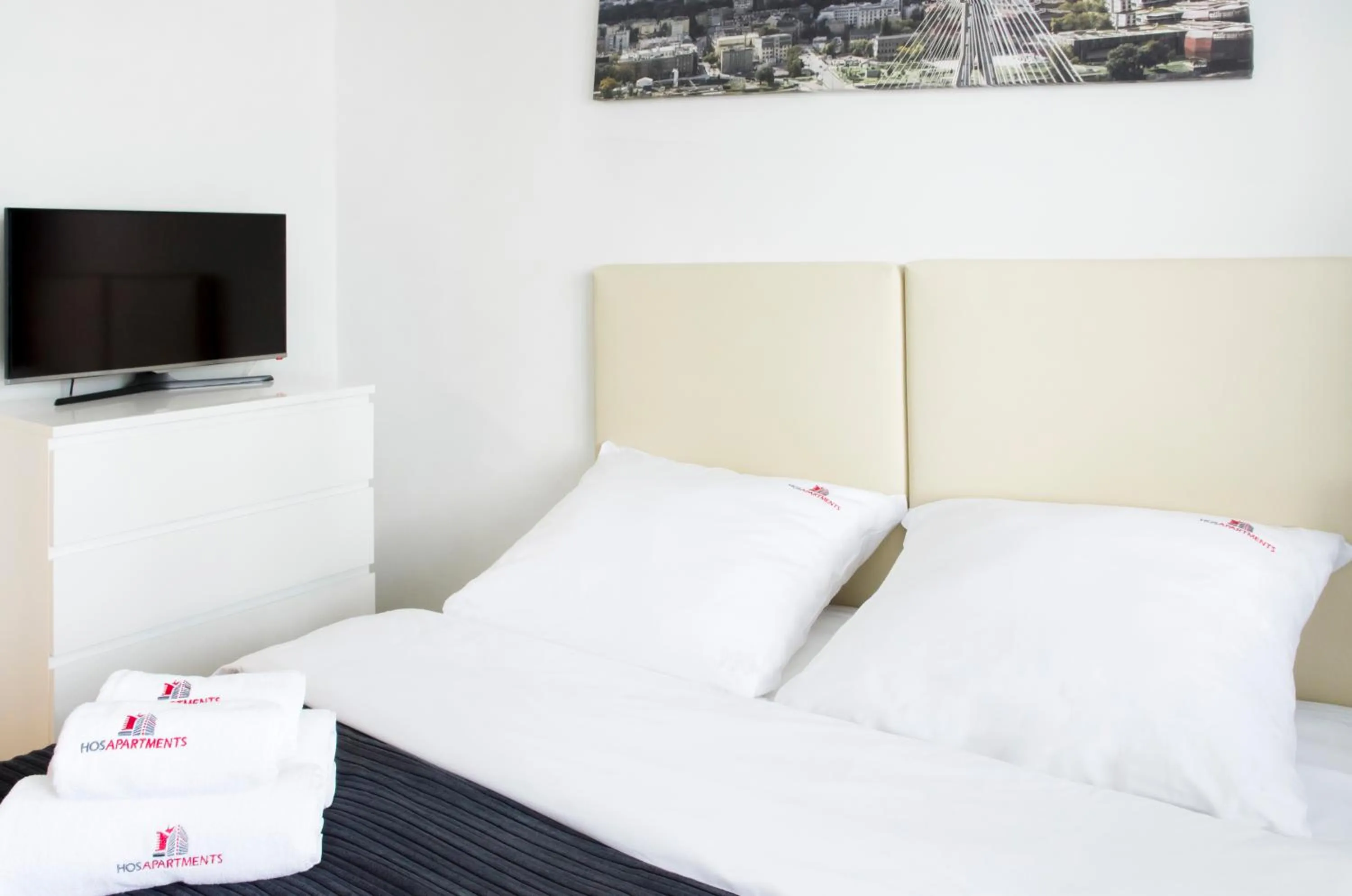 TV and multimedia, Bed in Hosapartments City Center