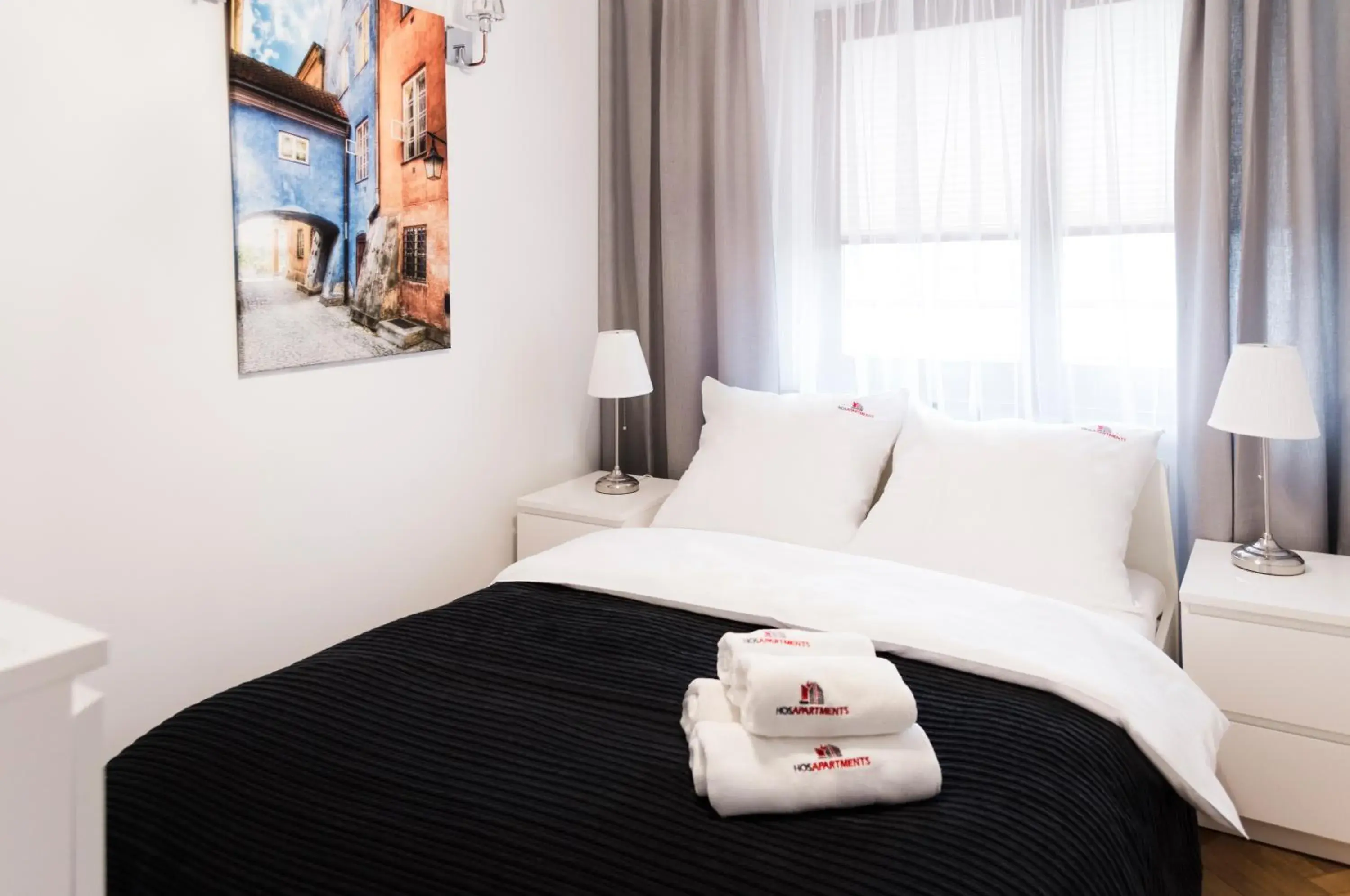 Apartment with Balcony in Hosapartments City Center Apartment with Balcony in Hosapartments City Center