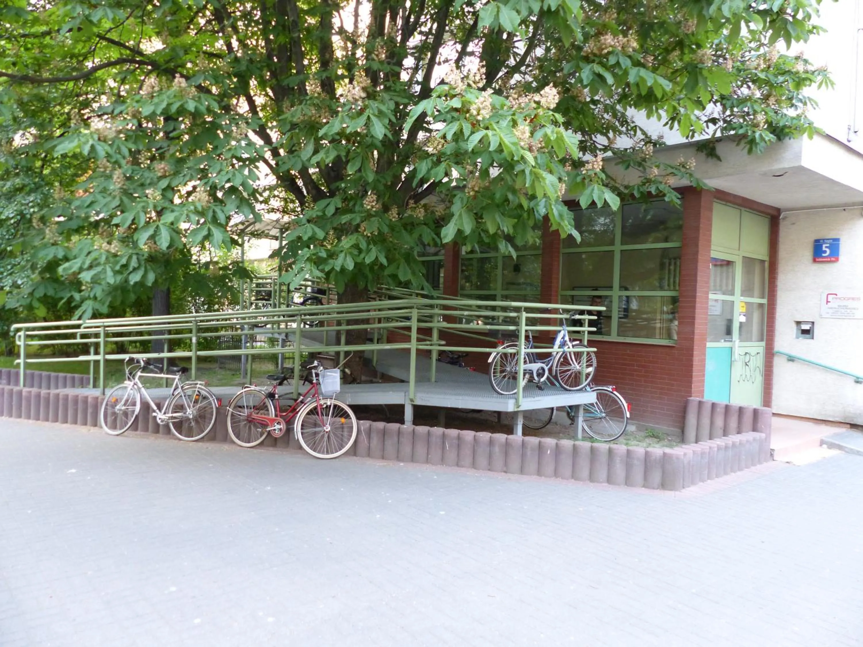 Facade/entrance in Hosapartments City Center