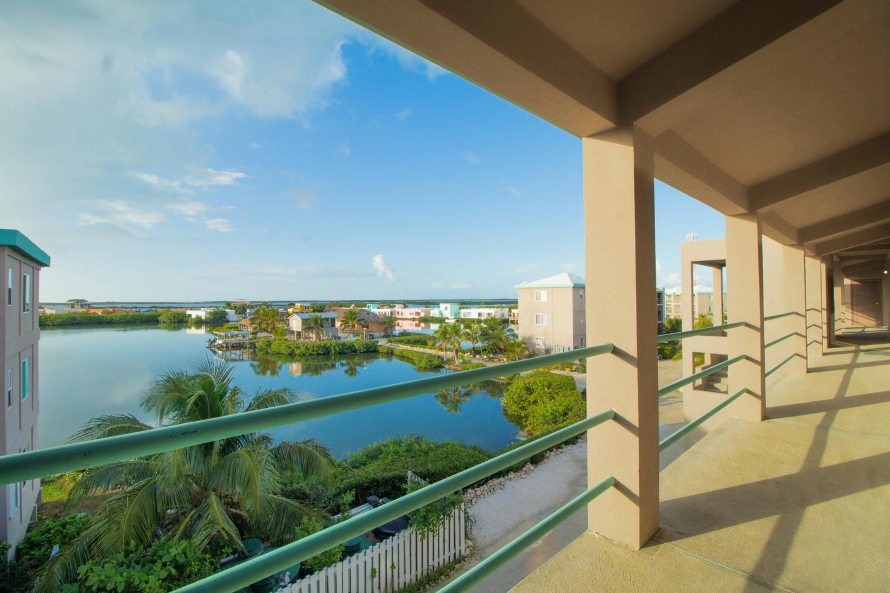 Suite E303 Mara Laguna