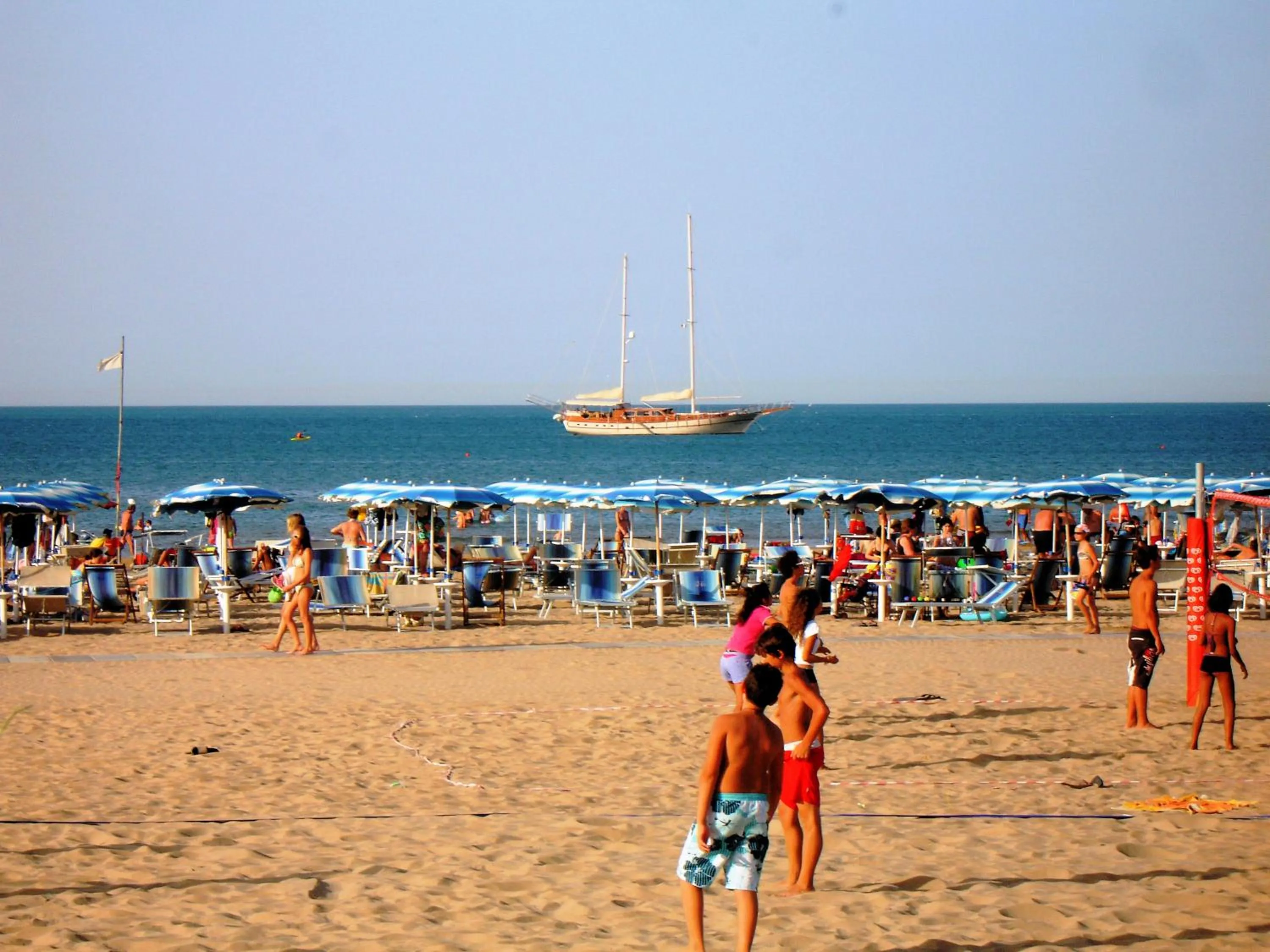 Beach in Baia Degli Aranci Suite & Apartments