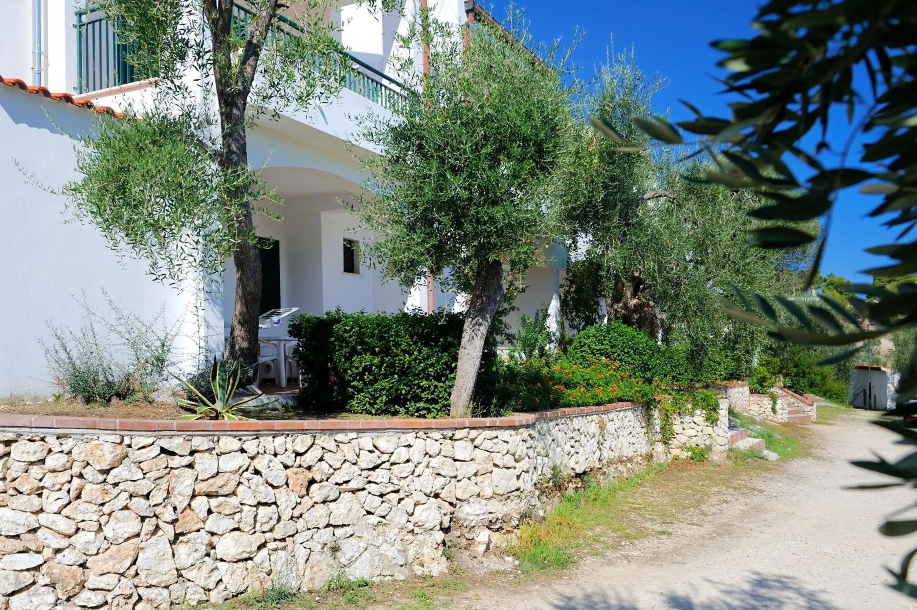 Balcony/Terrace in Baia Degli Aranci Suite & Apartments
