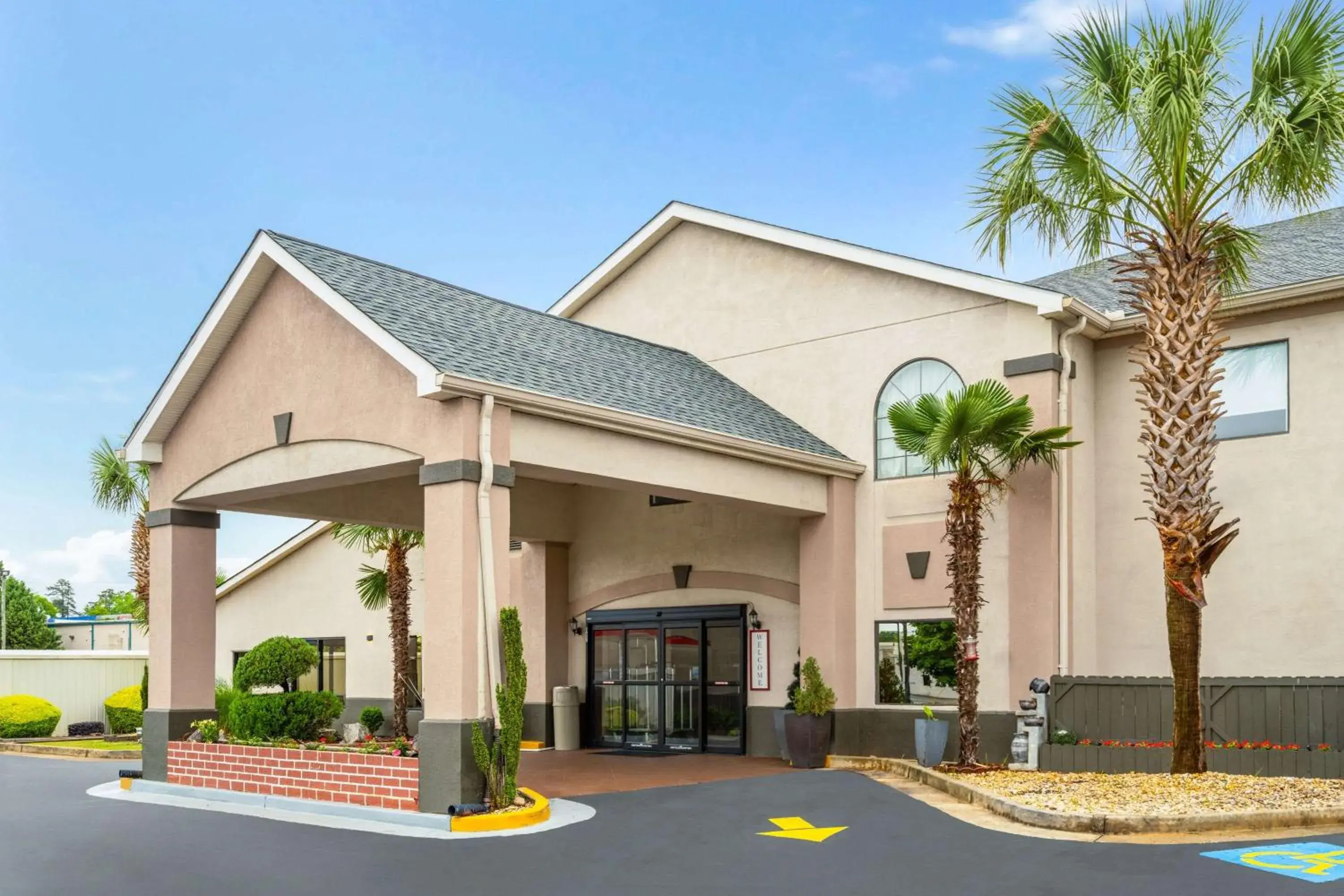 Property building in Ramada by Wyndham Locust Grove Property building in Ramada by Wyndham Locust Grove