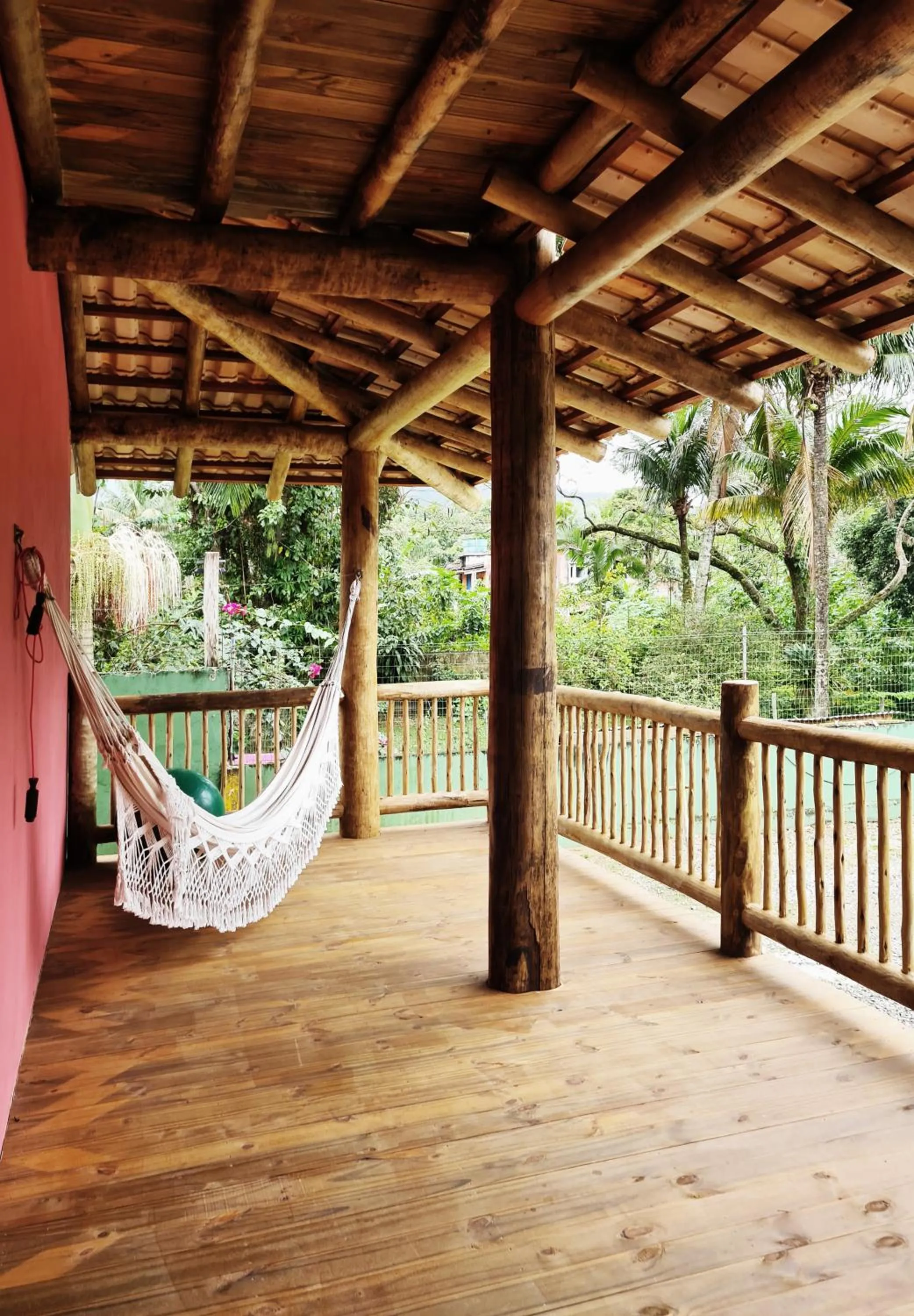 Pousada Tubes Maresias