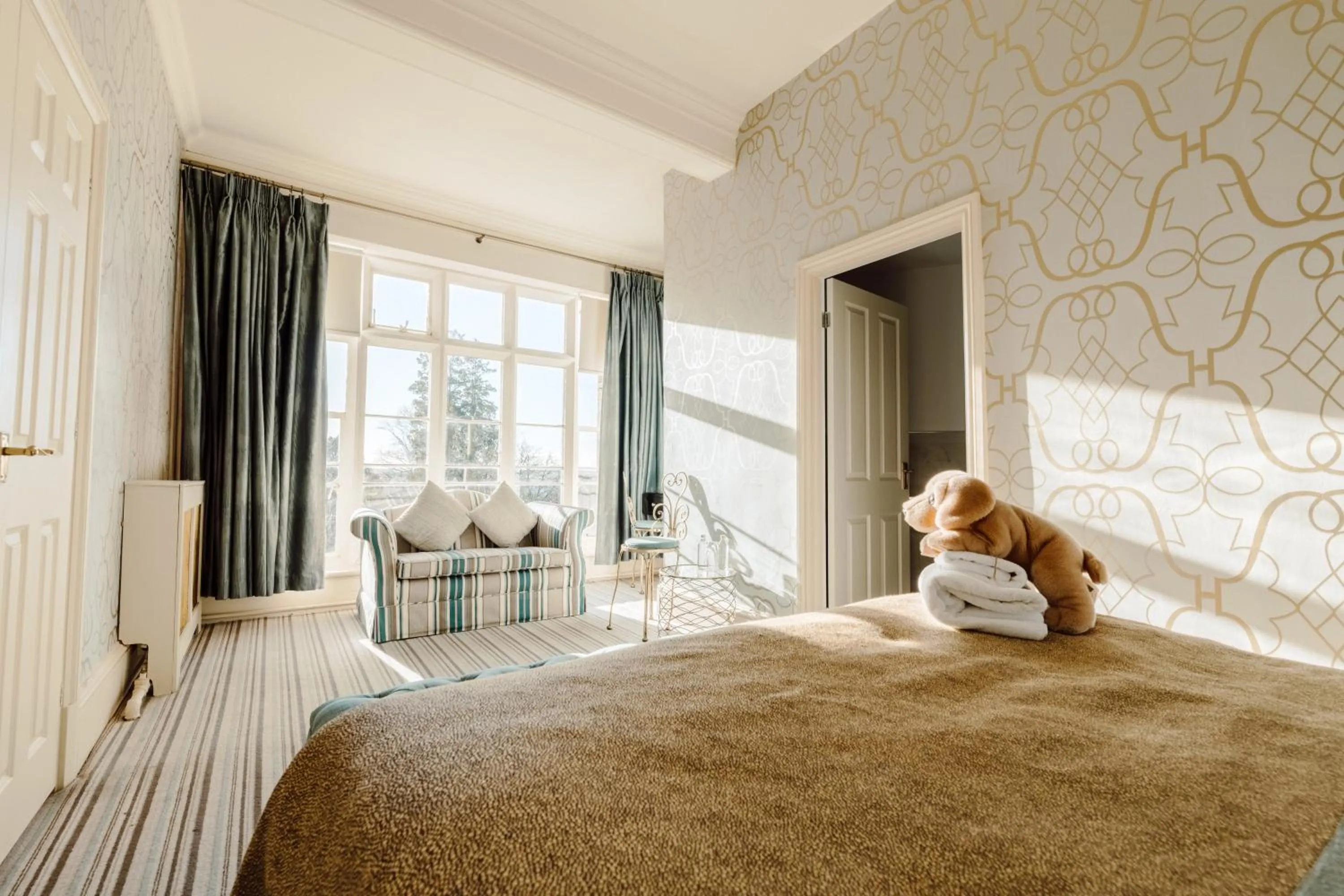 Bed in The Coed-Y-Mwstwr Hotel