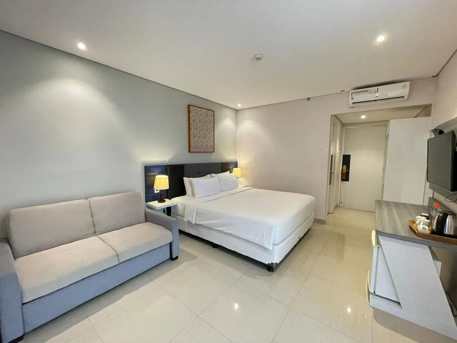 Deluxe Family Room in Arrayan Hotel Malioboro managed by Arte Hospitality Management