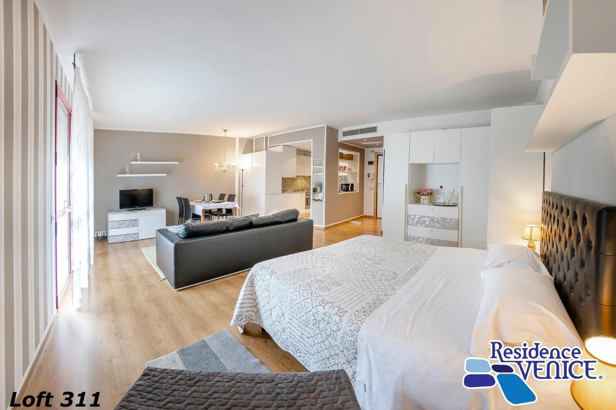 Bed in Residence Venice