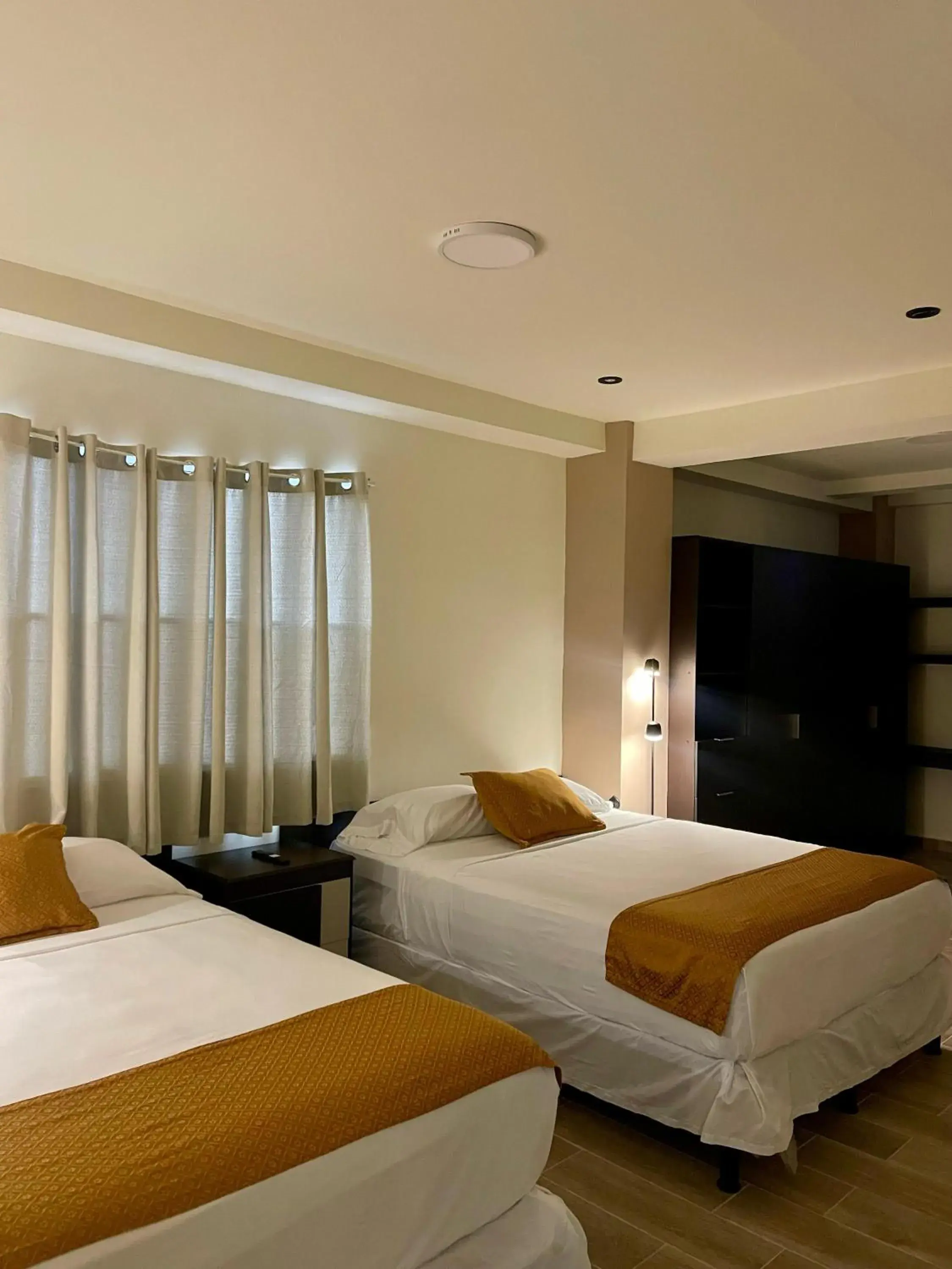 Deluxe Double Room in Hotel Villa Serena San Benito Deluxe Double Room in Hotel Villa Serena San Benito