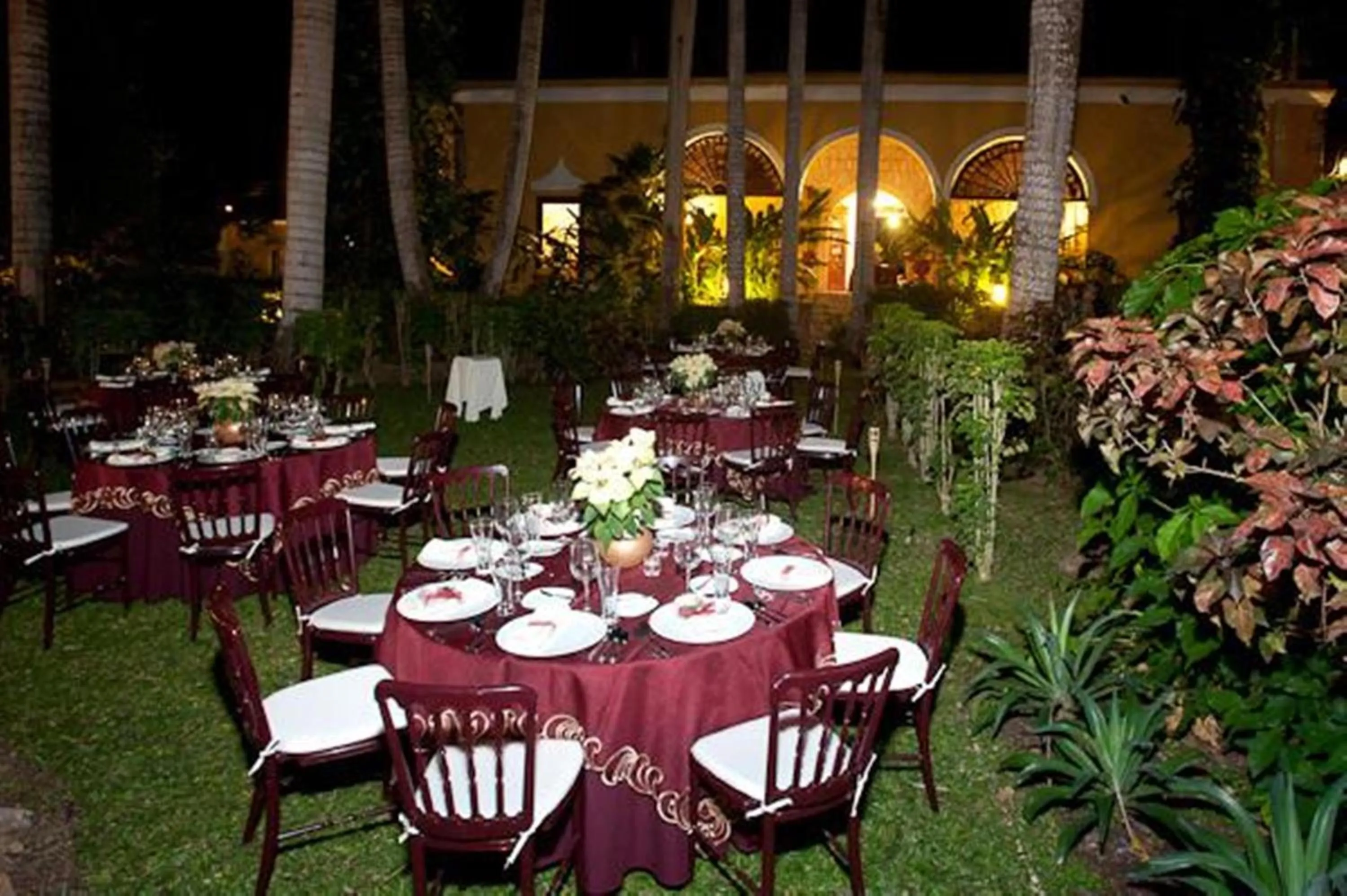 Restaurant/places to eat in Hacienda Chichen Resort and Yaxkin Spa