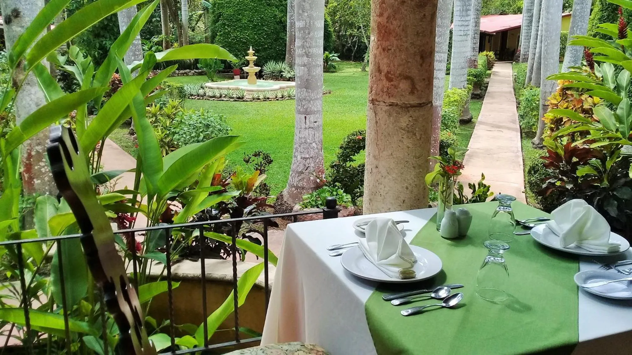 Restaurant/places to eat in Hacienda Chichen Resort and Yaxkin Spa